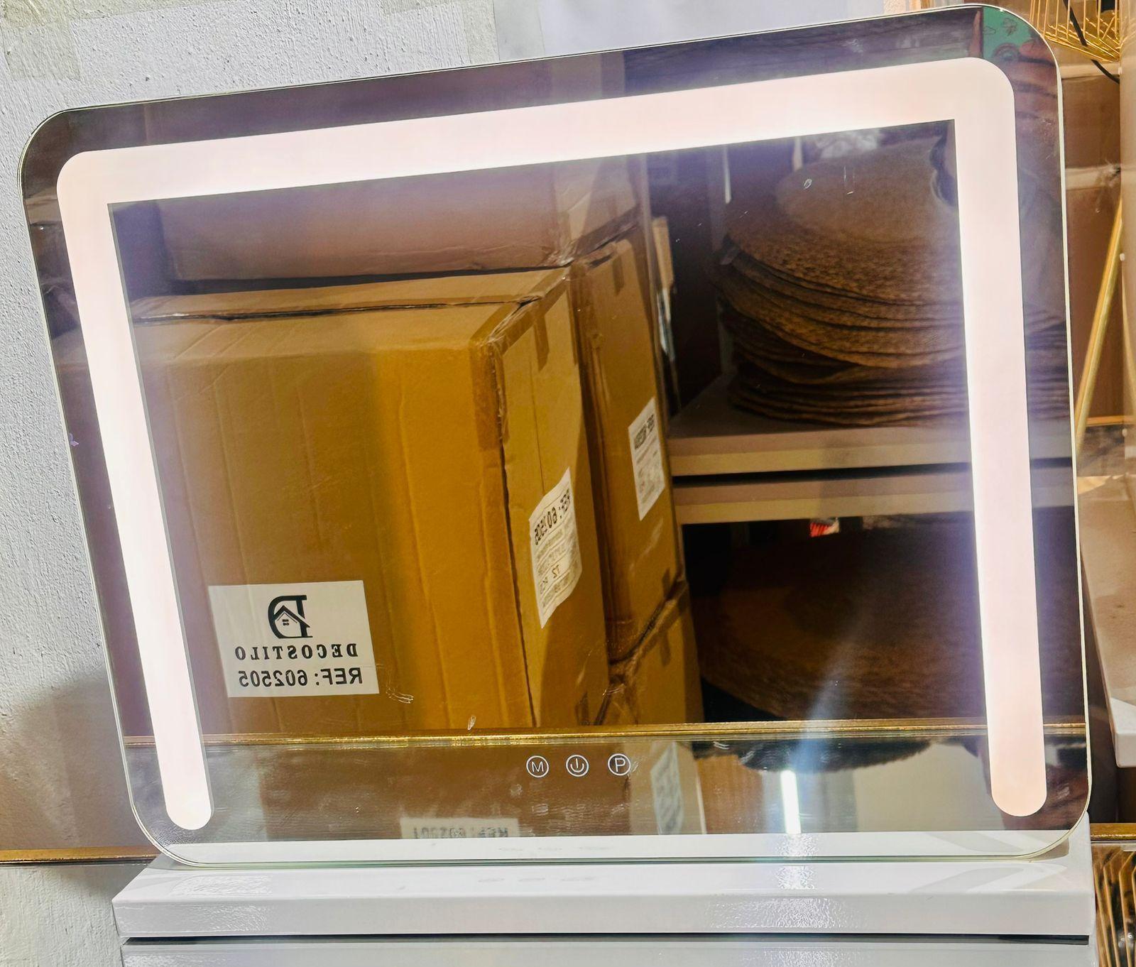 Espejo Tocador 40x50cm Con Luz Led Integrada-3