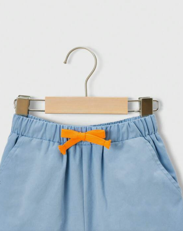 Shorts Casual Celeste con Estampado "Attitude" 🔵🧡 - Talla 10 años-2
