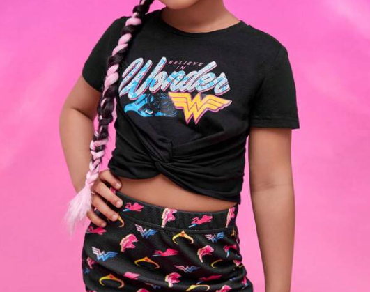 Camiseta Crop Wonder - Negro-2