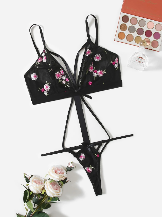 Body Transparente Negro con Bordado Floral-3
