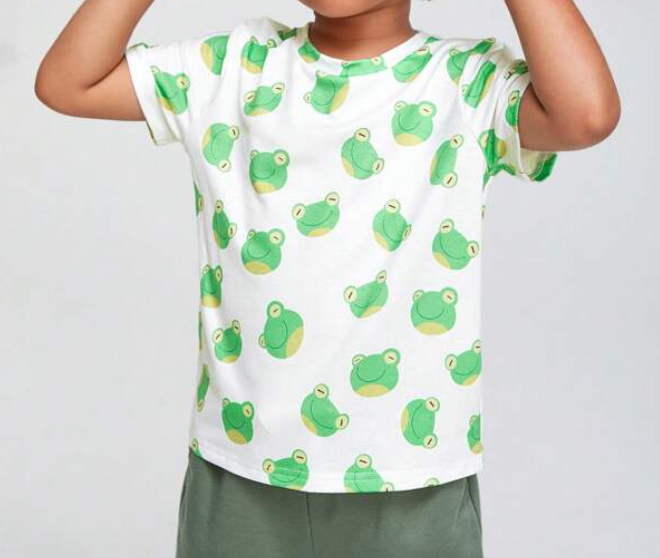 Conjunto Casual para Niño: Camiseta con Estampado de Ranas y Pantalón Deportivo 🐸✨ - Talla 5 años-4