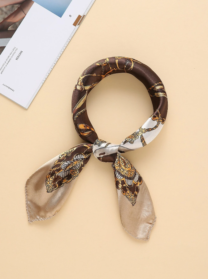 Pañuelo de Seda con Estampado Multicolor-1