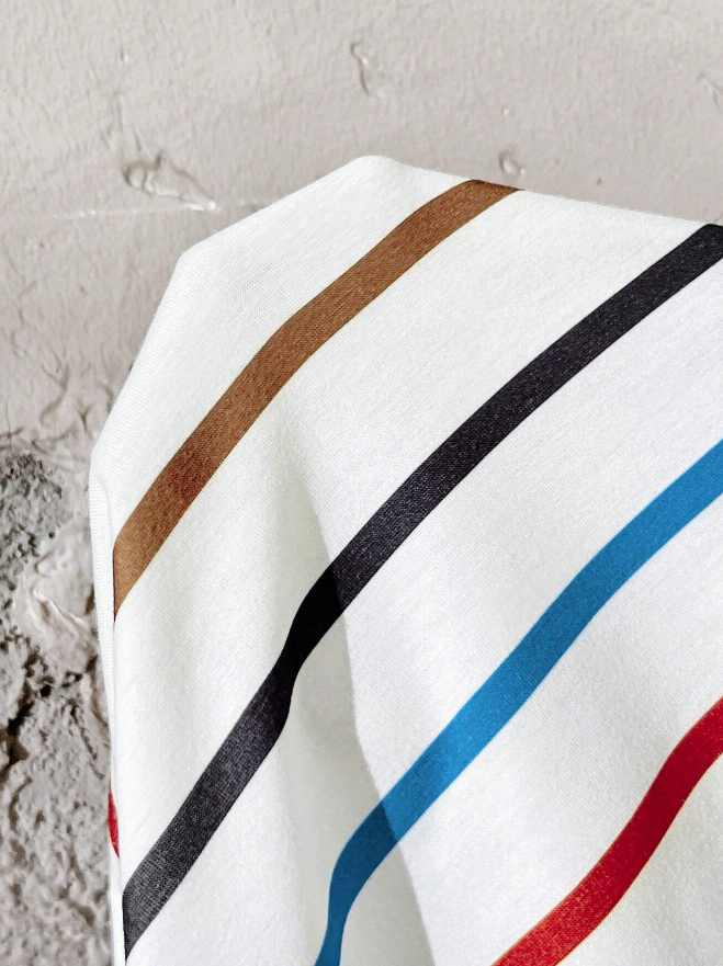 Camiseta de Punto Casual y Ajustada con Cuello en U y Rayas de Arcoíris - Talla L-3