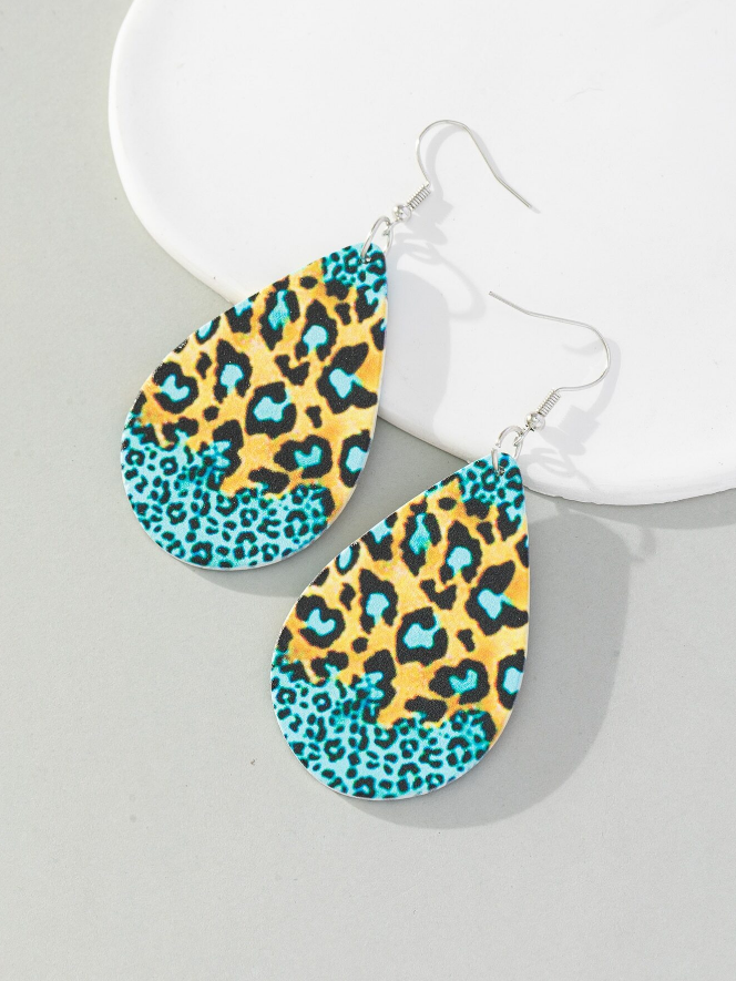 🐆 Aros Gota de Madera con Estampado Animal Print – Estilo Casual y Audaz-3