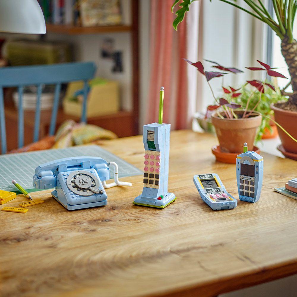 LEGO® Creator 3en1 Teléfono Retro (31174)-5