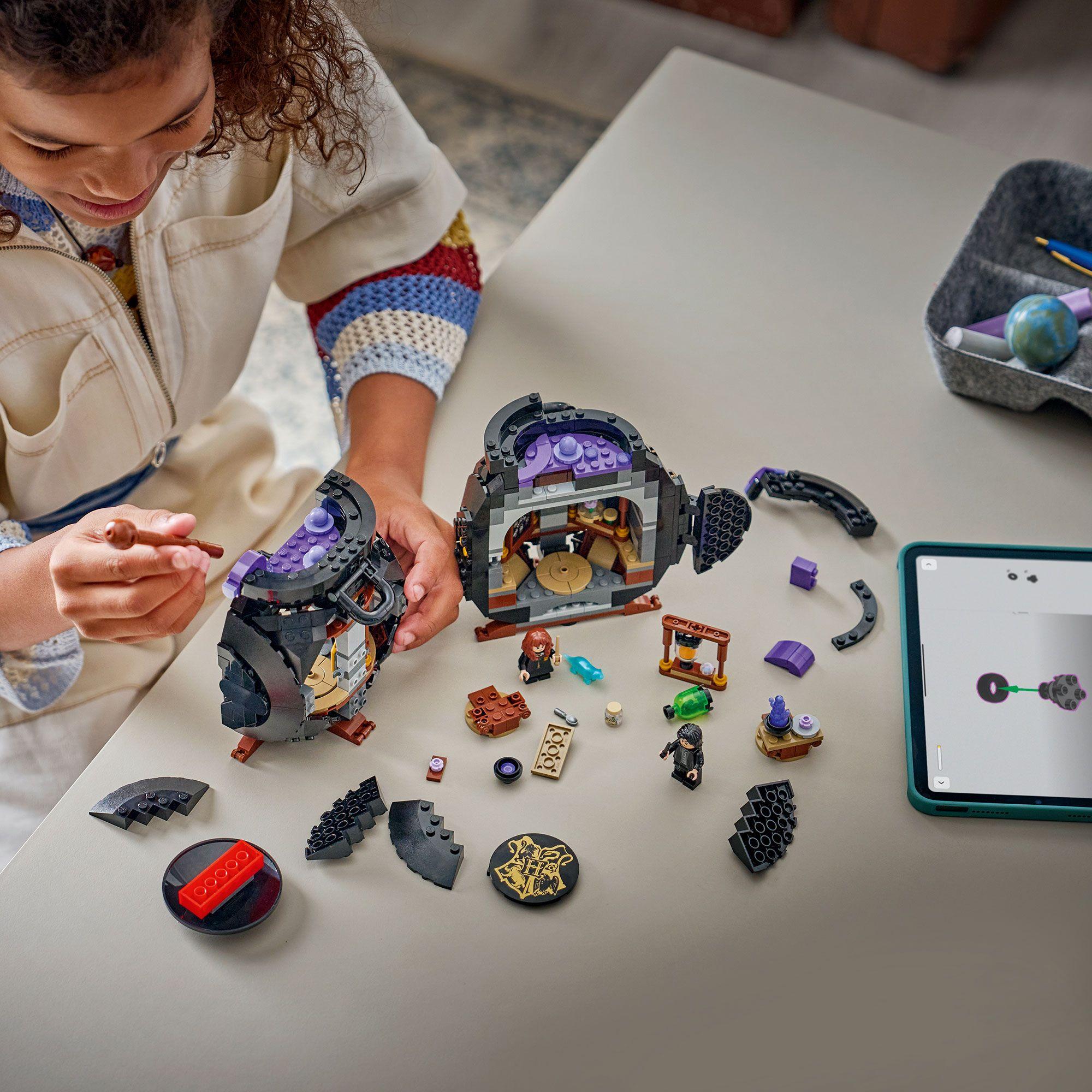 LEGO 76464 CALDERO: AULA DE POCIONES SECRETAS-4