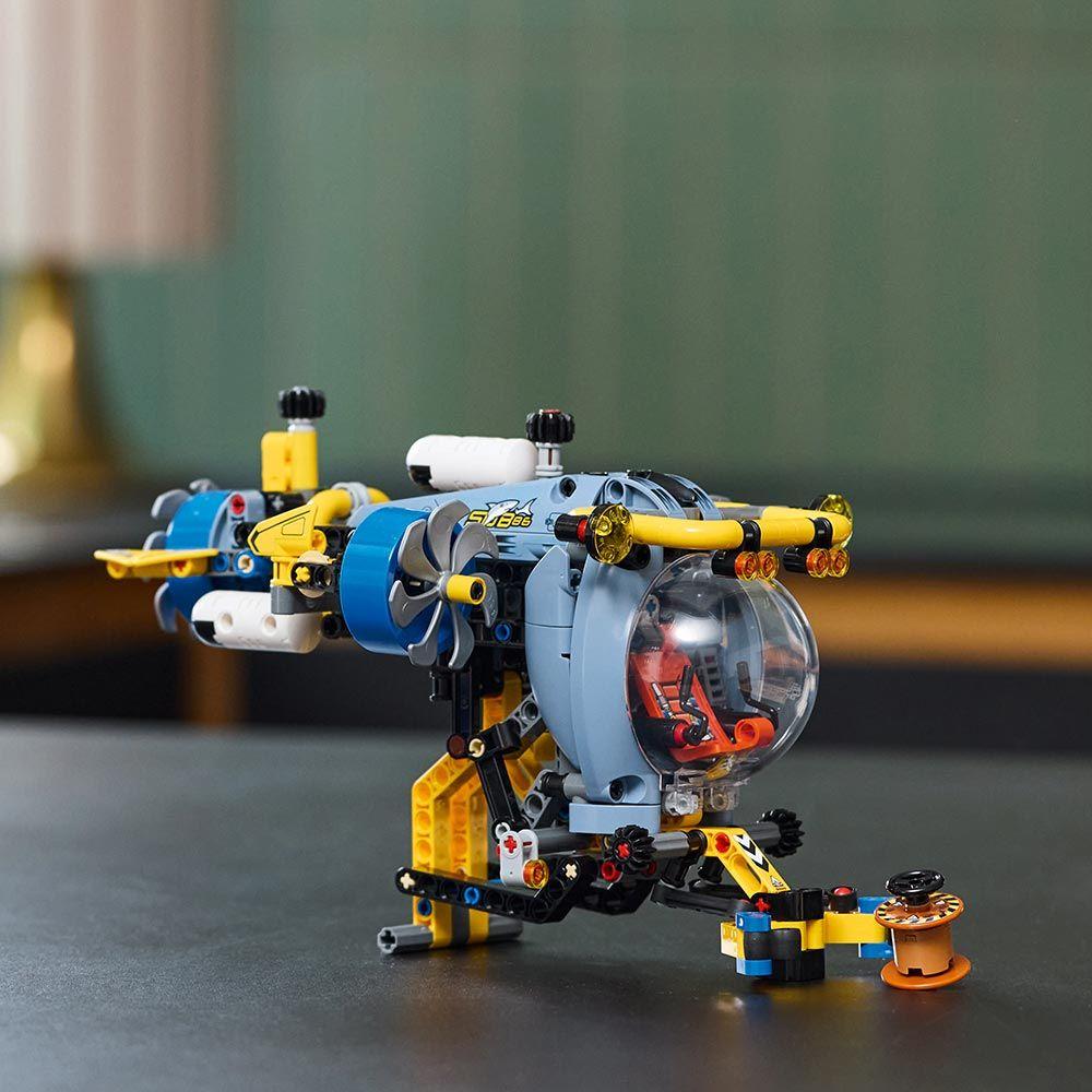 LEGO Submarino de Aguas Profundas (42201)-3