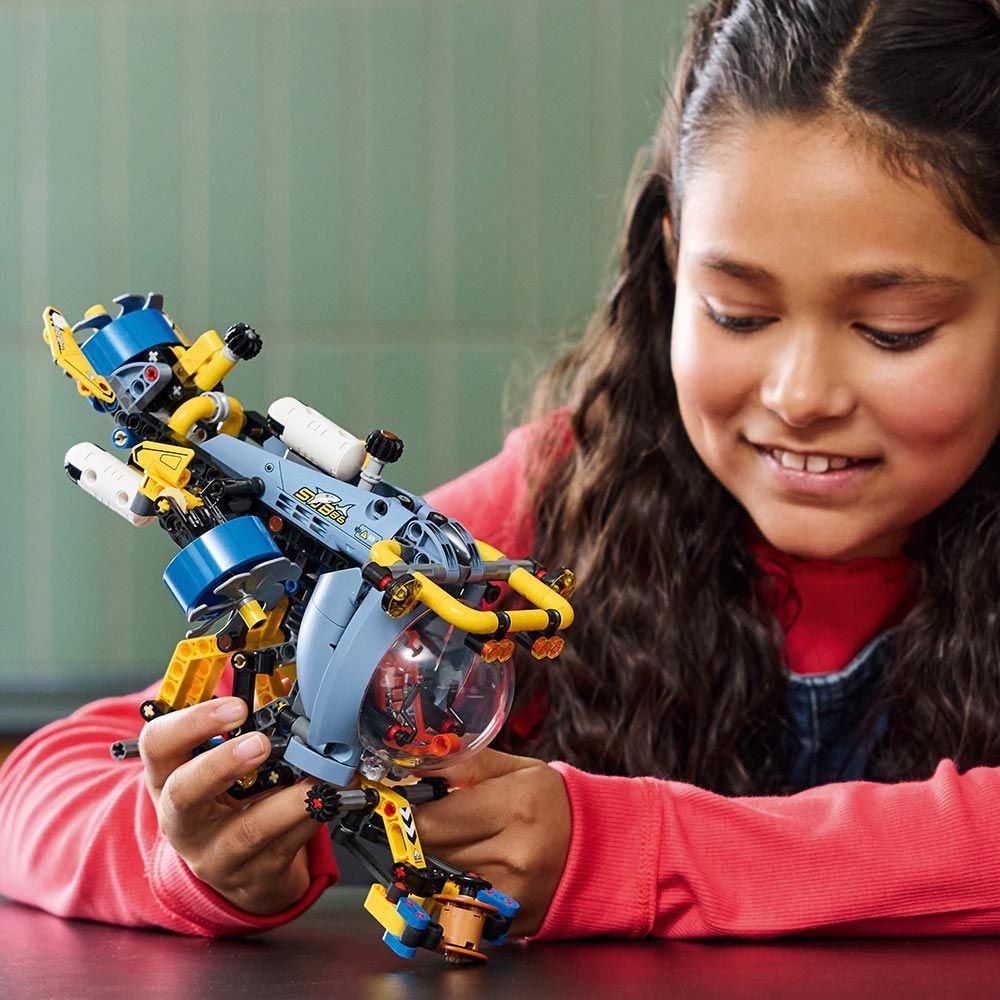LEGO Submarino de Aguas Profundas (42201)-4