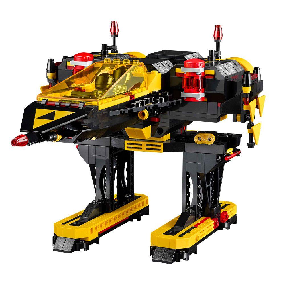 LEGO Icons Blacktron Renegade (10355)-4