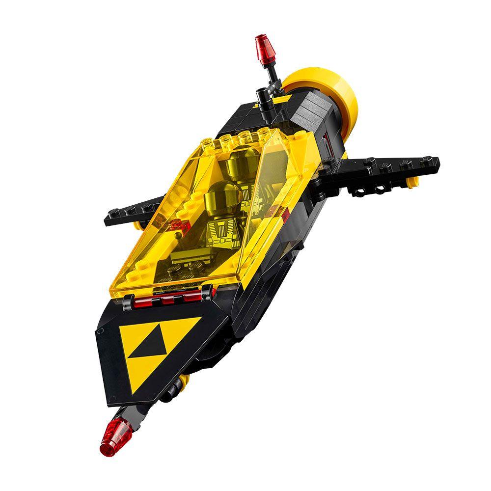LEGO Icons Blacktron Renegade (10355)-6