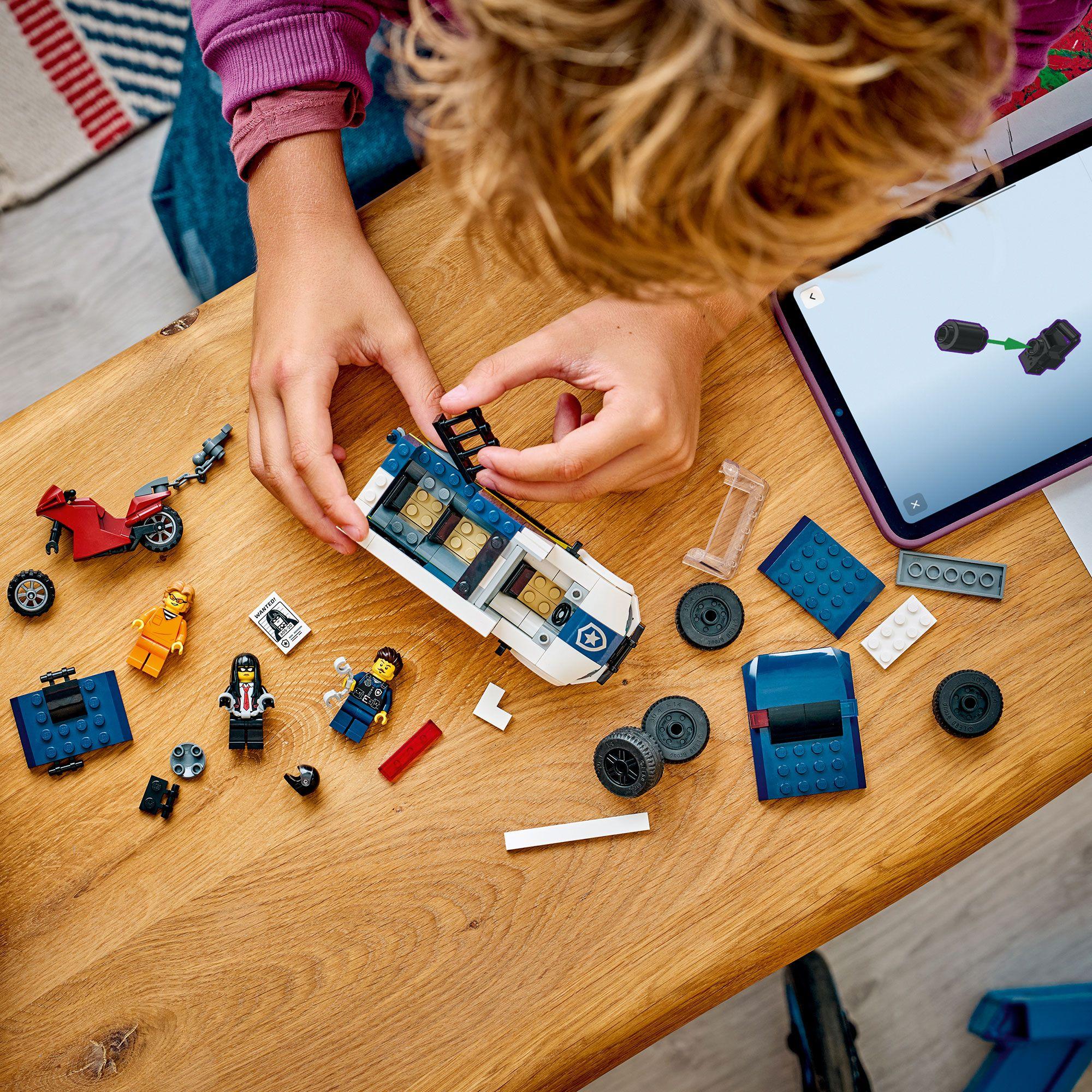 LEGO CAMIONETA DE TRANSPORTE PENITENCIARIO DE POLICÍA  60479-5