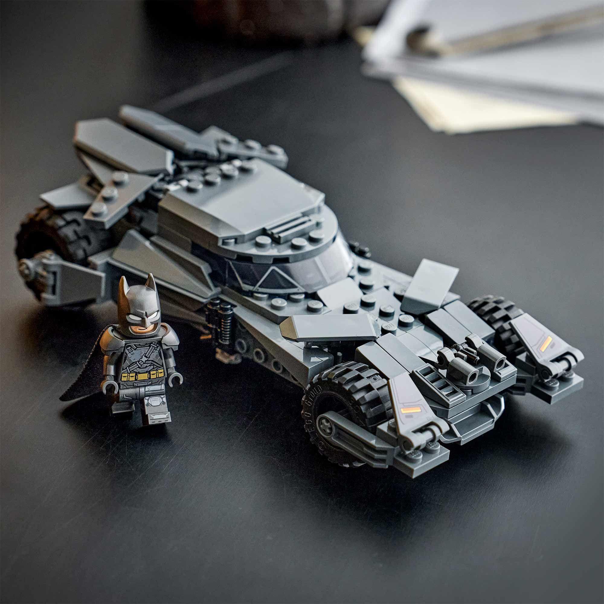 LEGO BATIMÓVIL DE BATMAN V SUPERMAN 76331-6