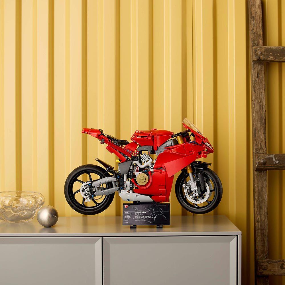 LEGO Moto Ducati Panigale V4 S (42202)-5
