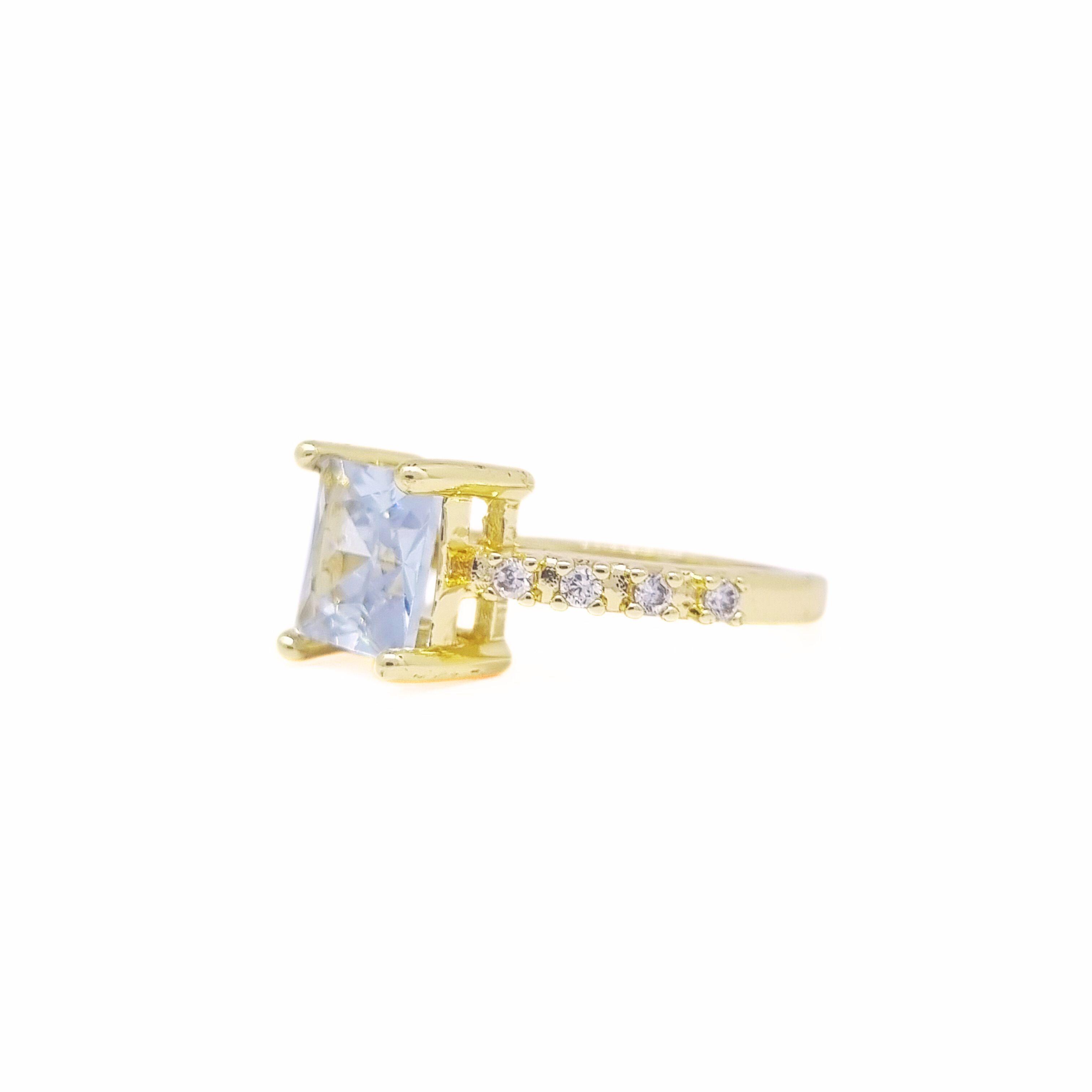 Anillo Solitario Corte Princesa enchapado en oro de 18k-1