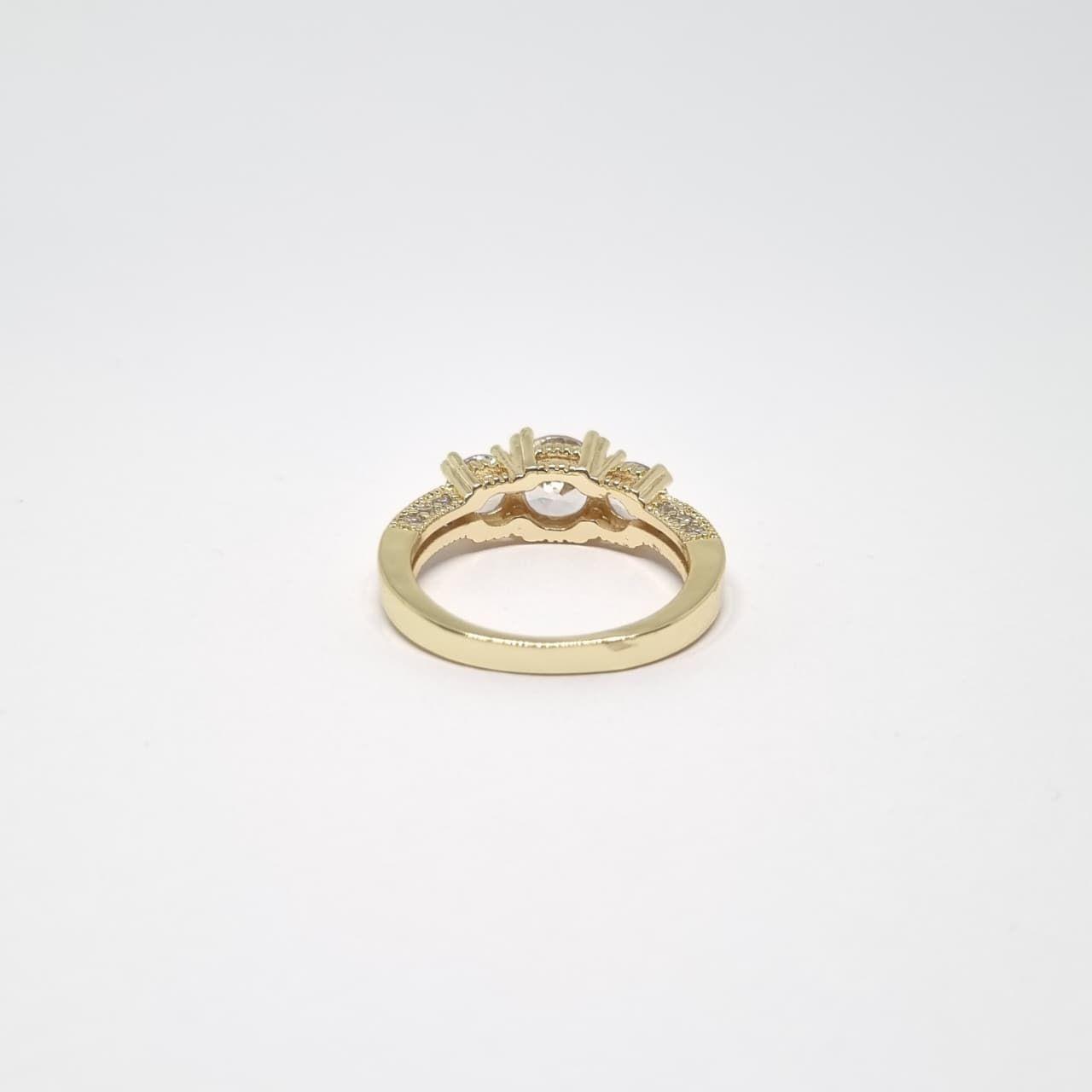 Anillo Triple Cristal con Riel Enchapado en oro de 18k-2