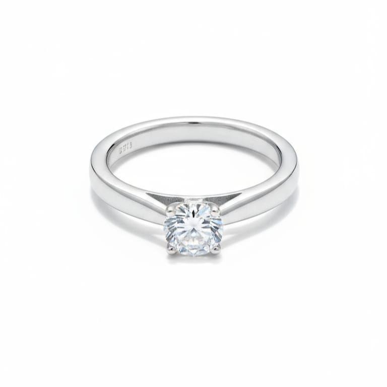 Anillo Solitario de plata 925 con Circ n-0