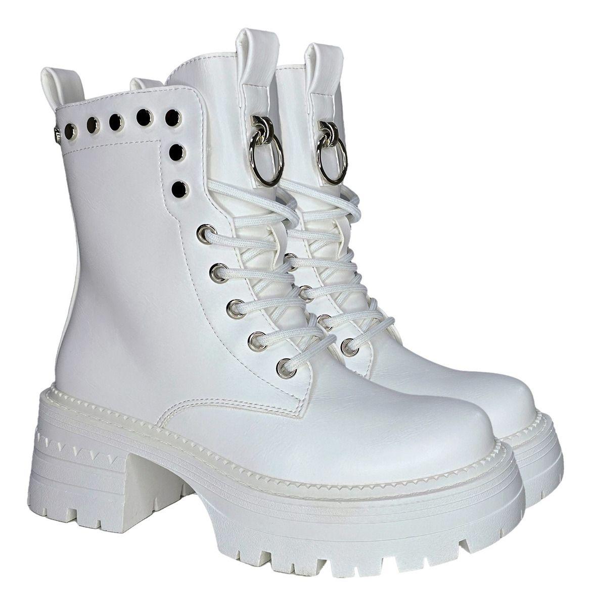 Bototos Moda Urbana | Blanco con Tachas y Plataforma - 7726-3