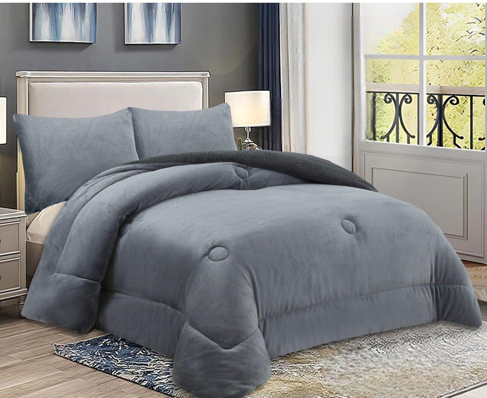 COBERTOR DE INVIERNO PLUSH LISO TAMAÑO KIN G GRIS-1