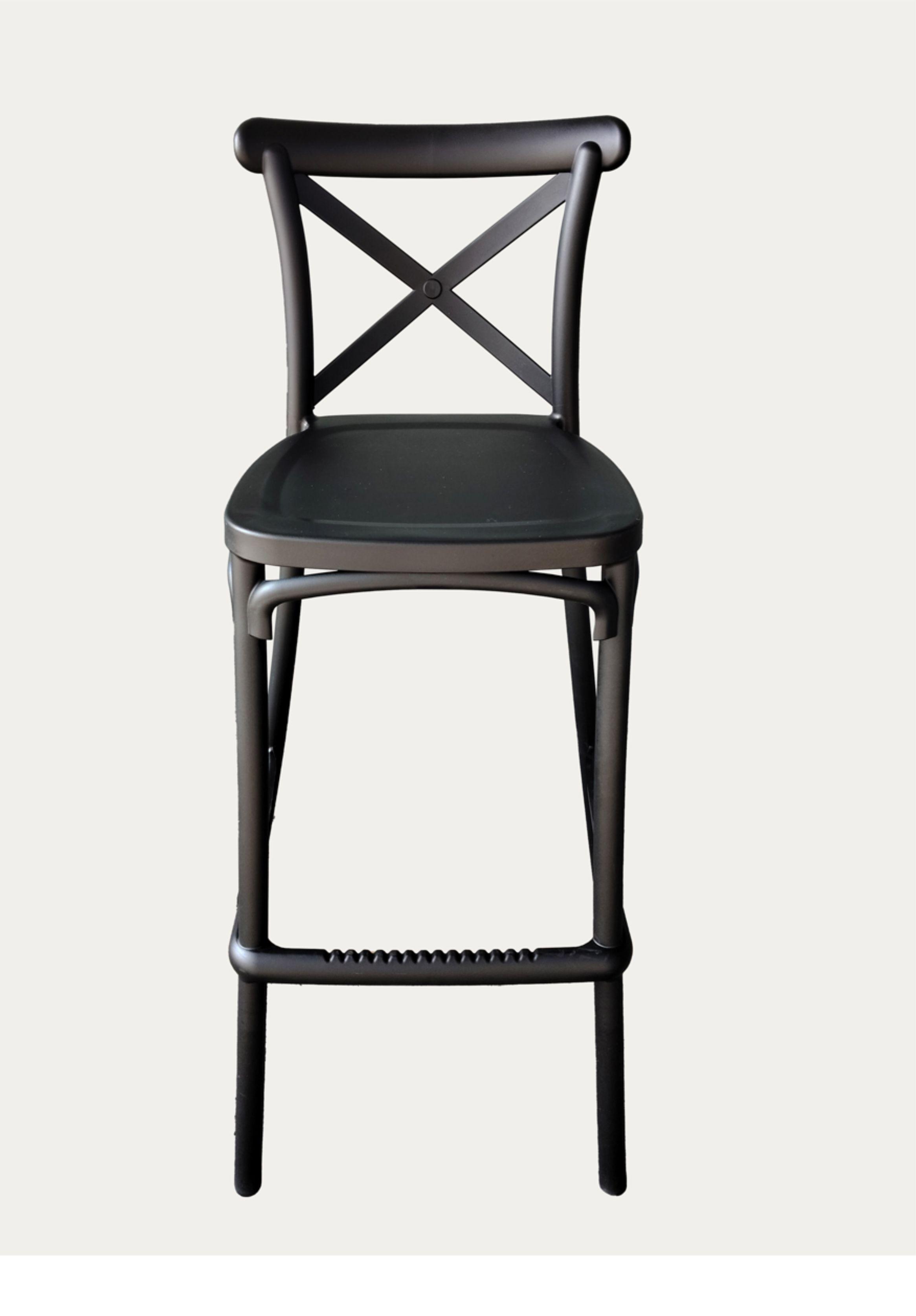 PISO CROSSBACK PLASTICO NEGRO-3