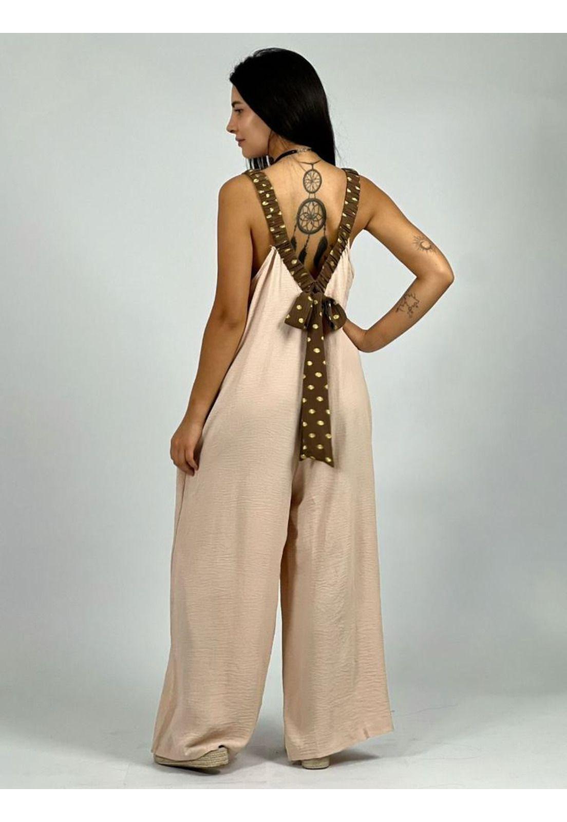 Enterito Crepé tirantes con detalles Beige Enigmática Boutique-2