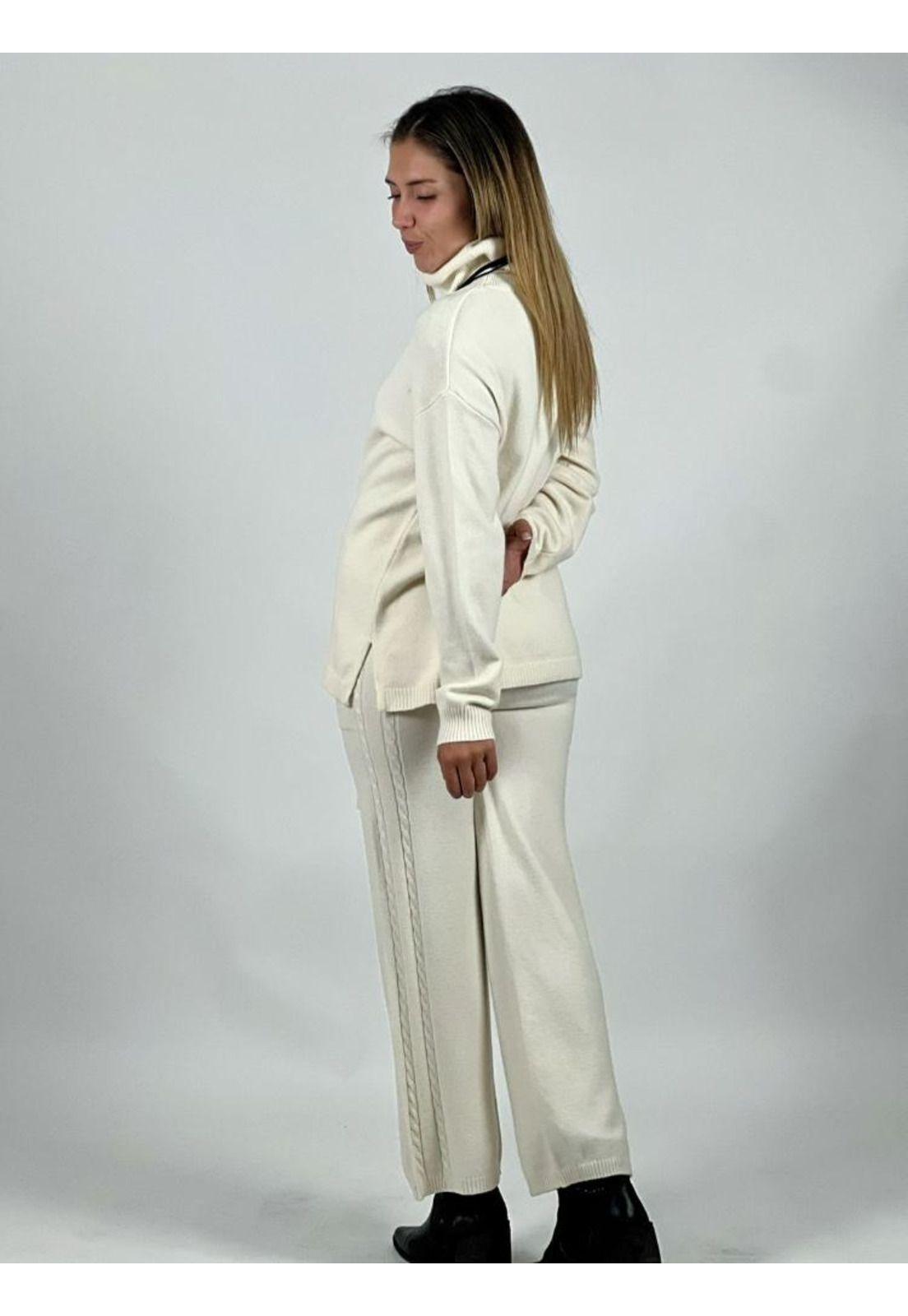 Conjunto Lana Cuello Alto Trenzado Delantero-2