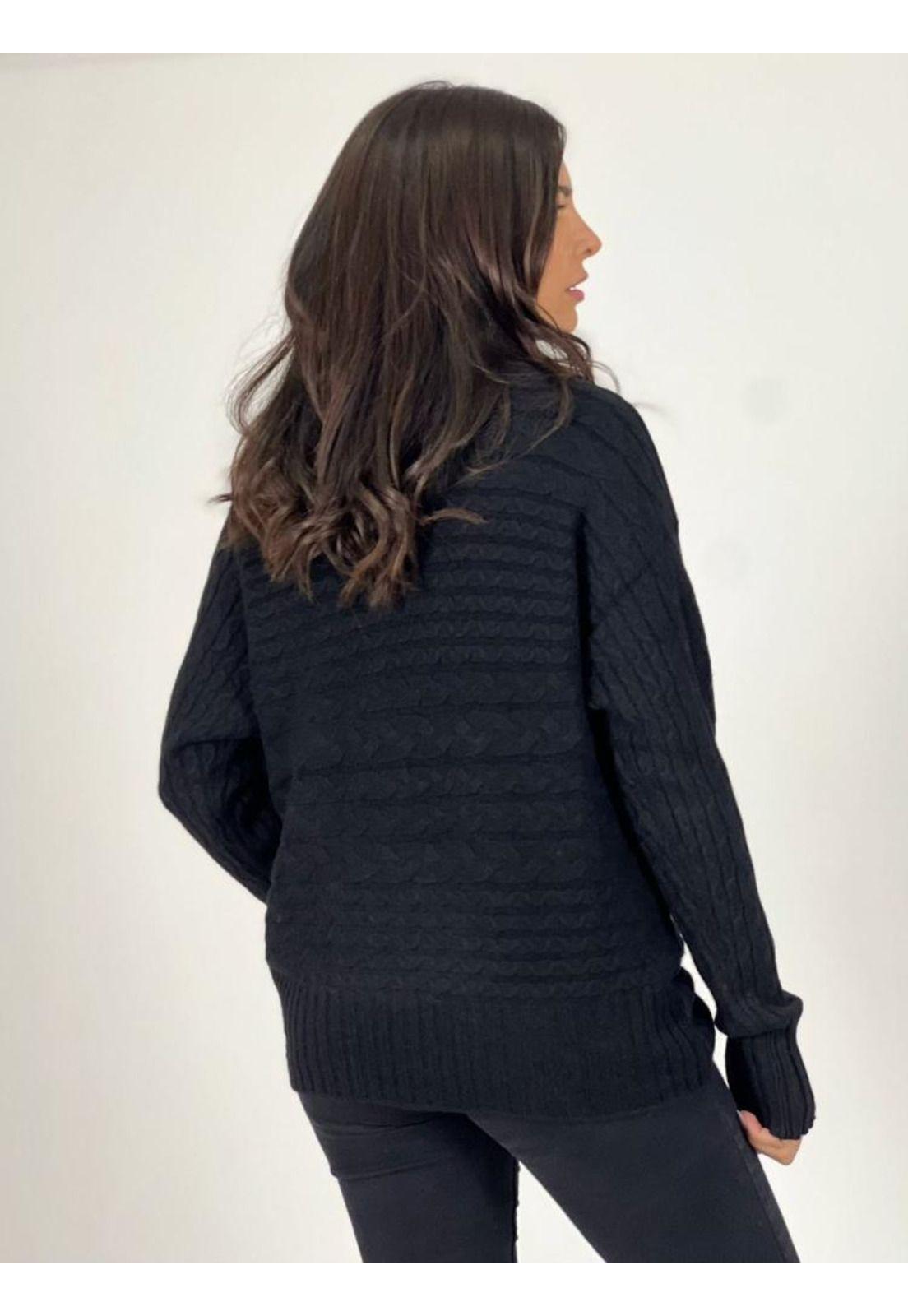 Sweater Cuello Boho Eslabones Cruzados Negro-3