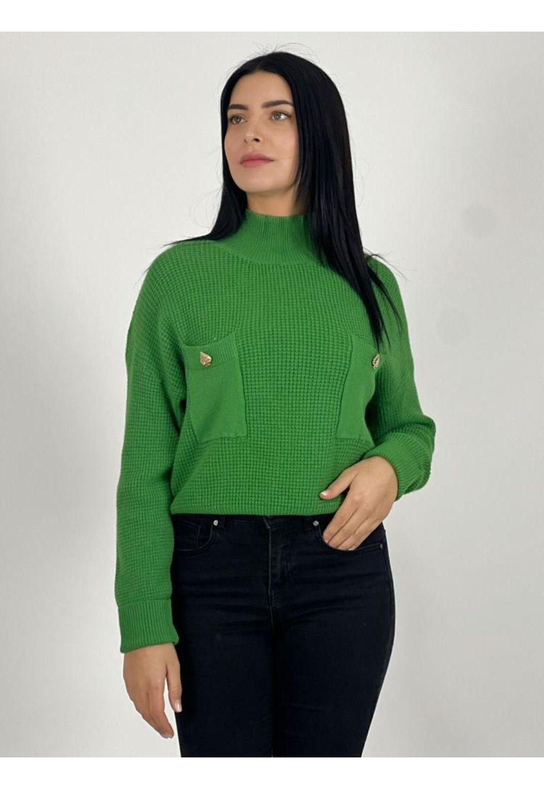 Sweater Con Bolsillos Y Botones De Pica Verde-1