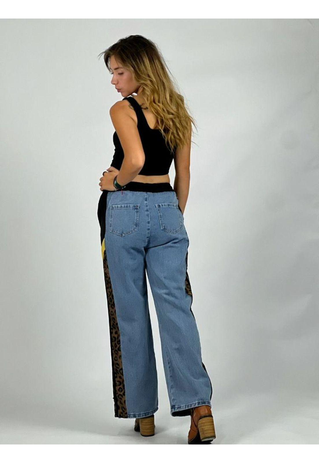 Pantalón Costados Print con Líneas-3