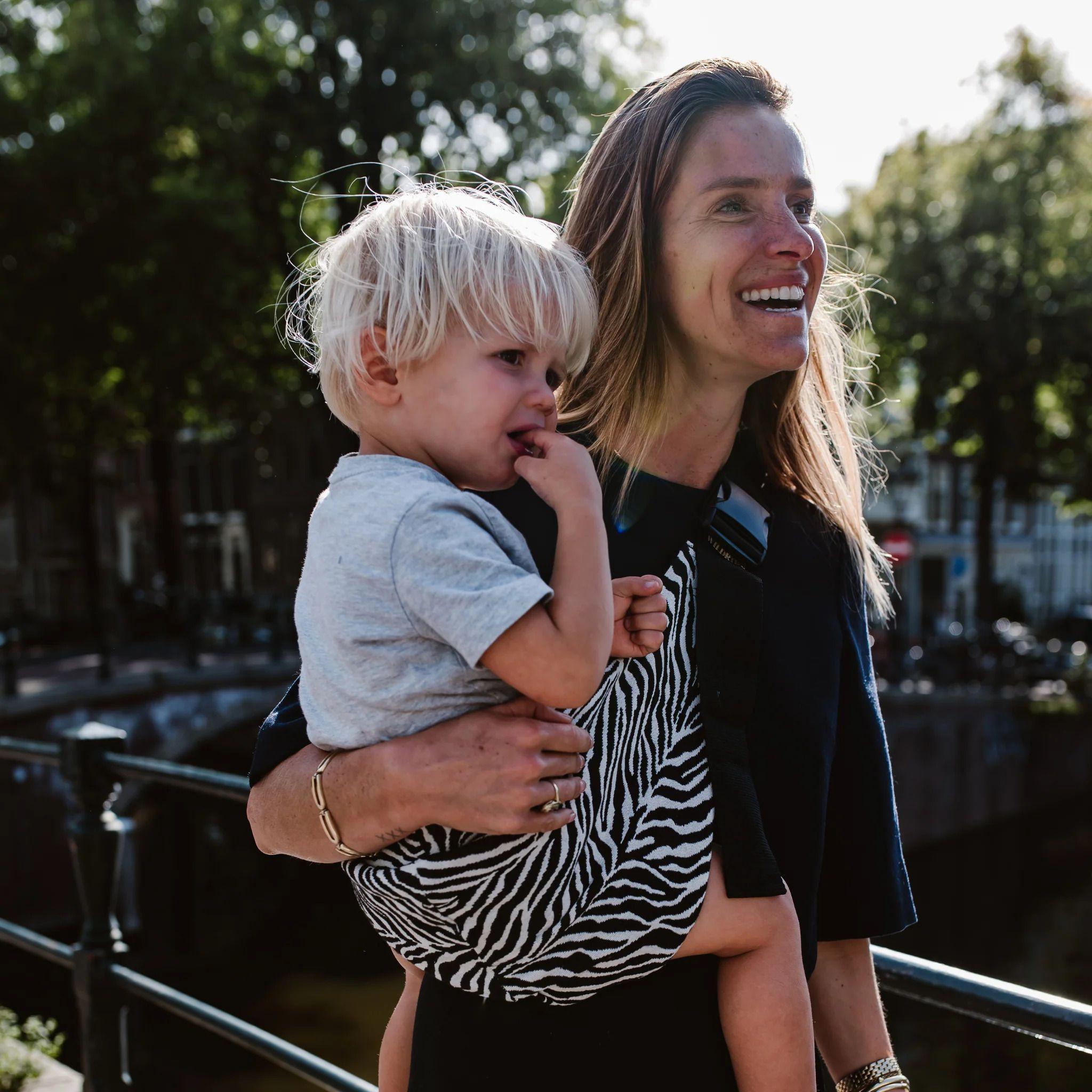 Portabebé Wildride Black Zebra-2