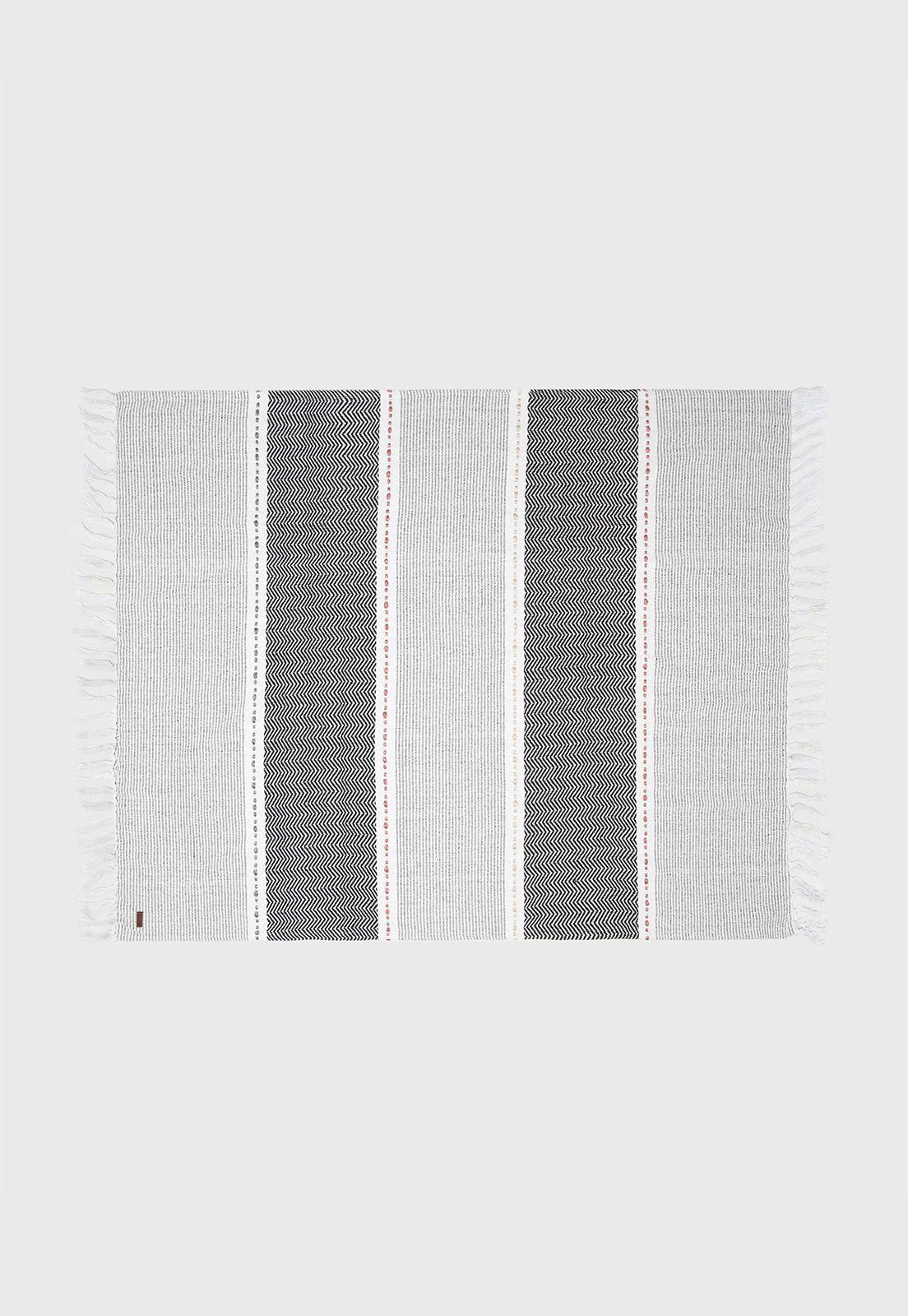 Manta Jacquard 130 x 170 cm. Esprit V24F132050-2