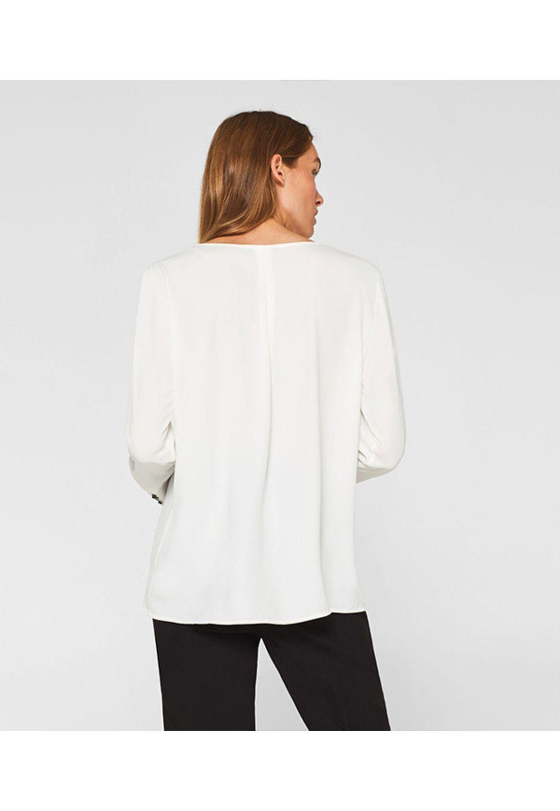 Blusa de crepé con elegantes detalles-6