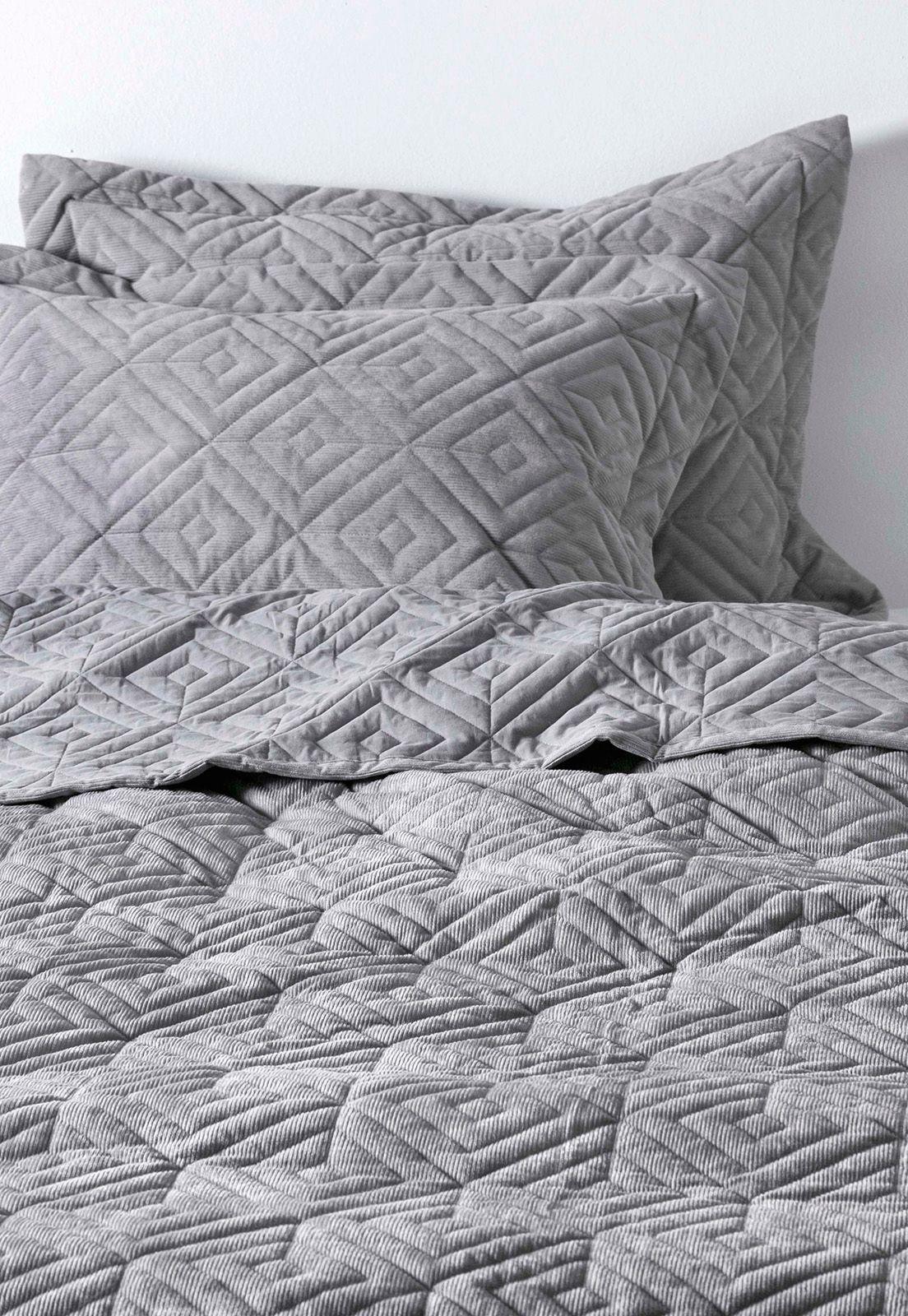 Cubrecama Corduroy 1,5 Plazas Esprit-1