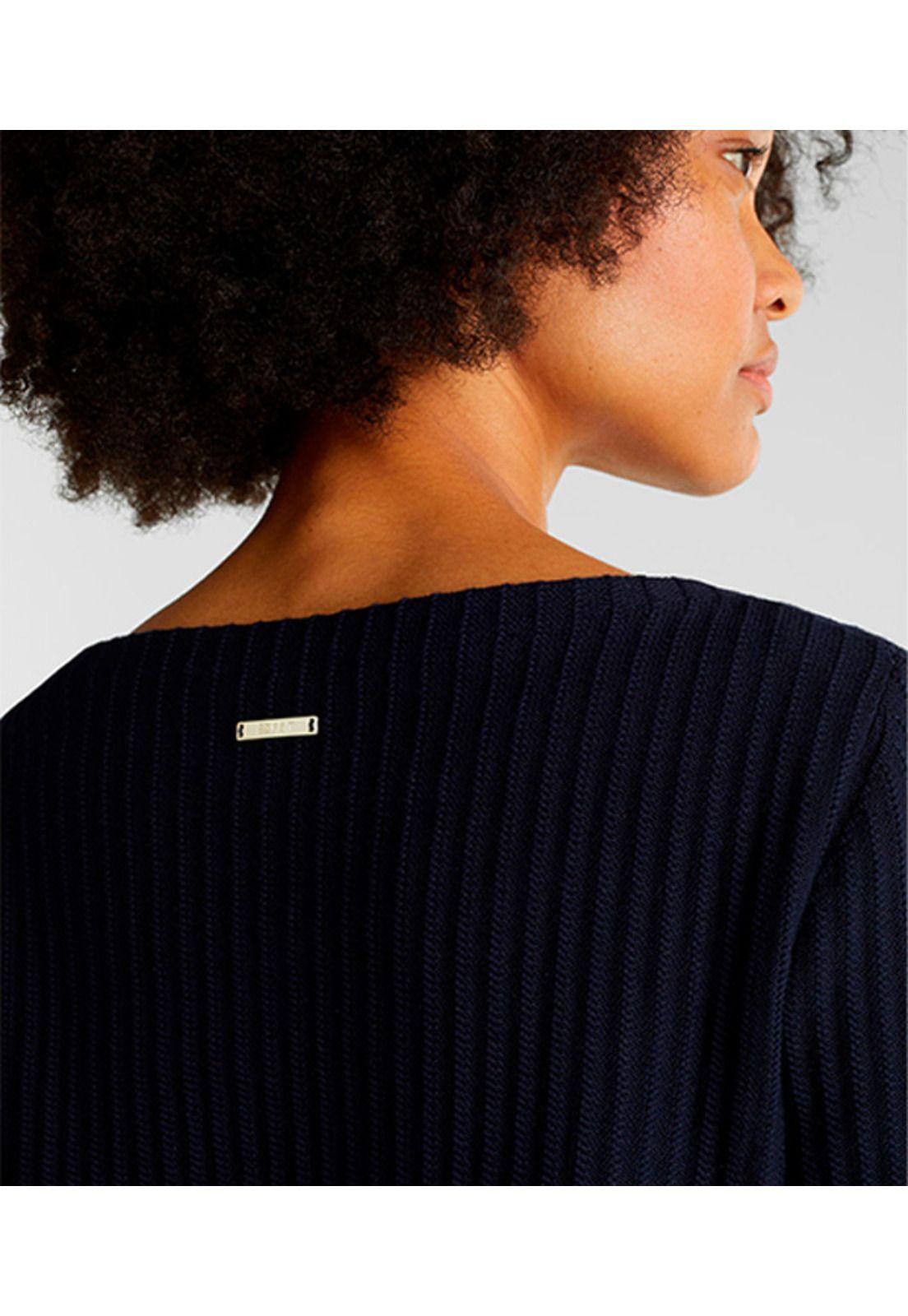Sweater texturado cuello barco-2