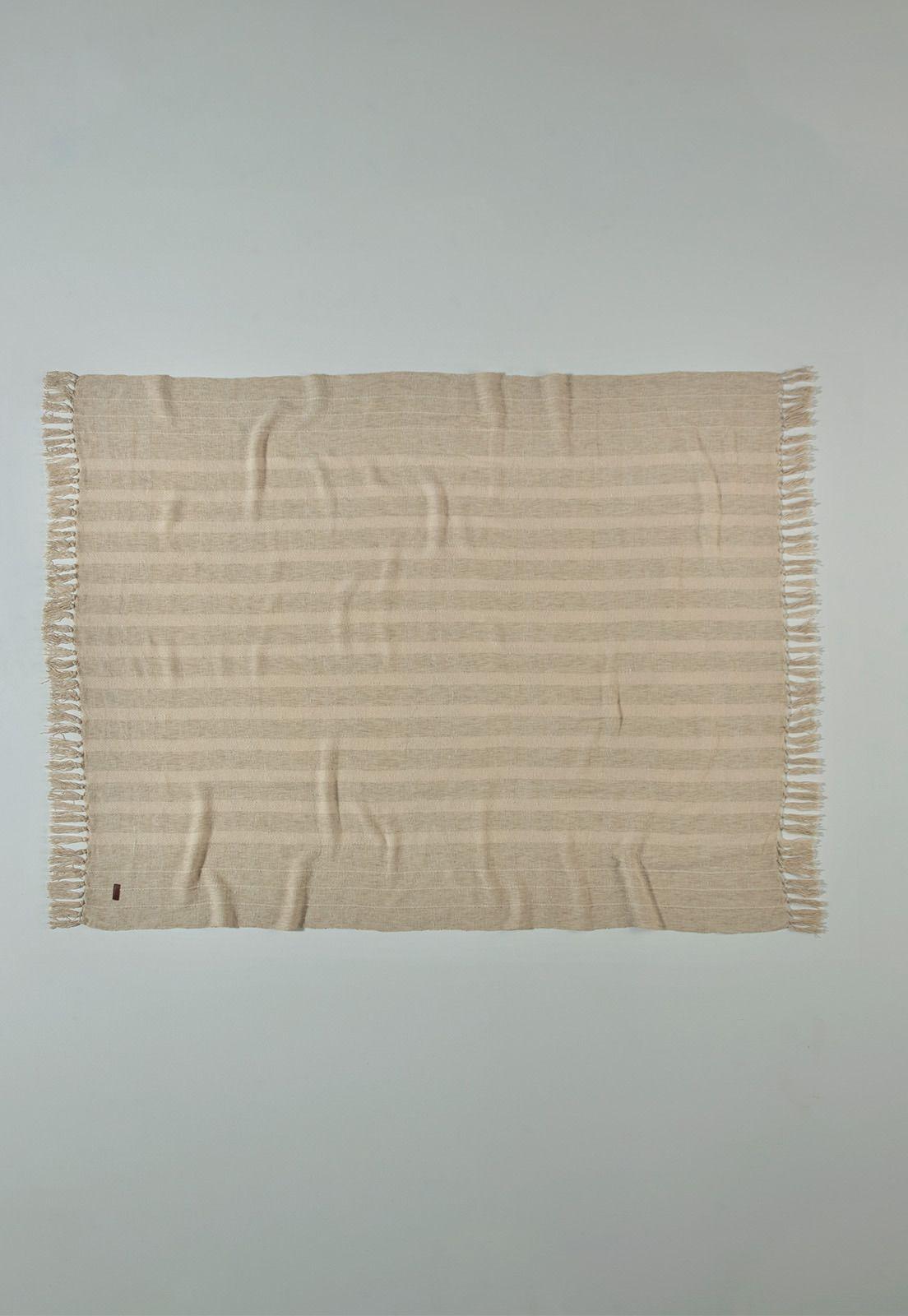 Manta Tejida 130 x 170 cm. Esprit-2