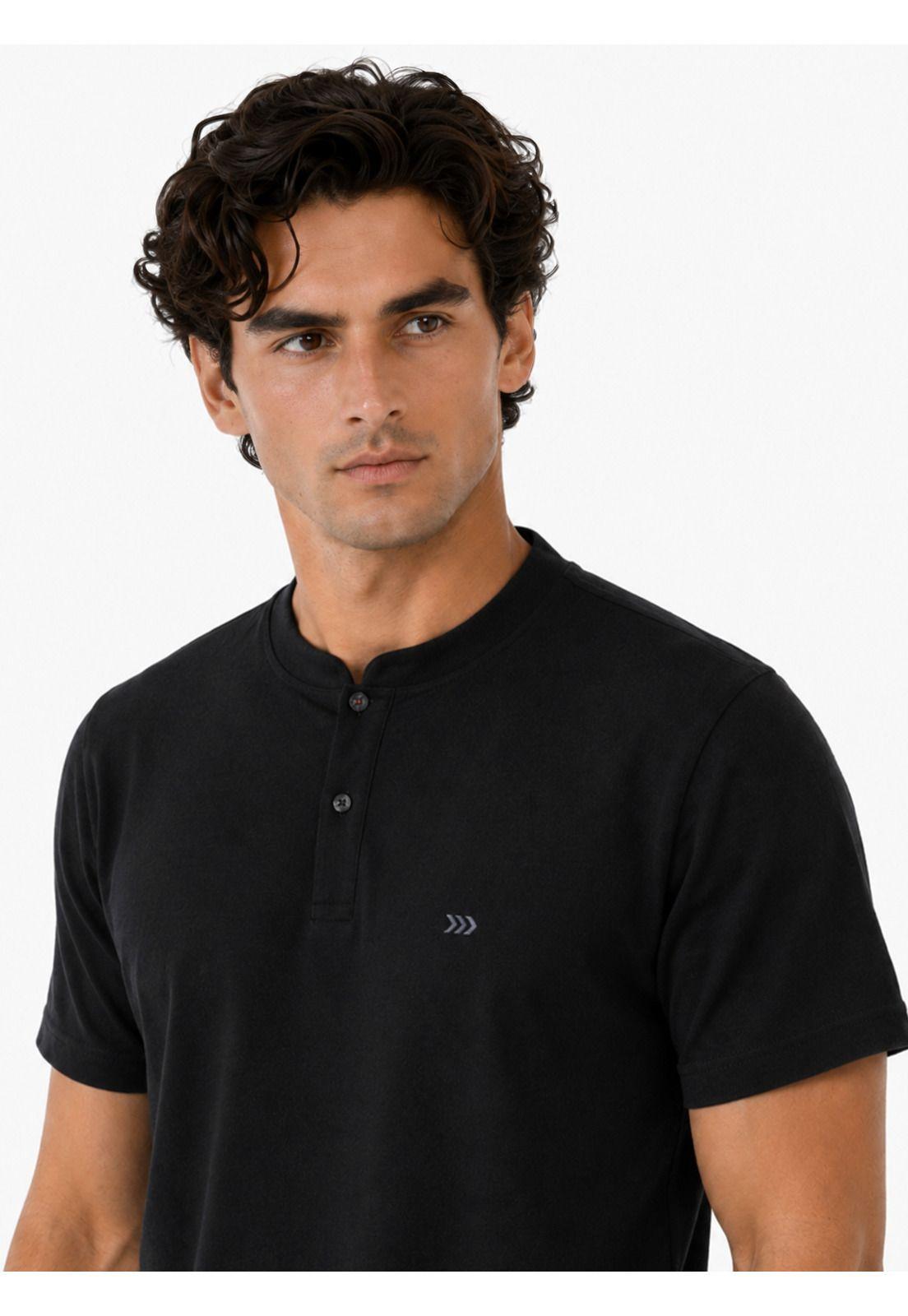 Polera Cuello Mao Regular Fit Negro Arrow PO34037NE-2
