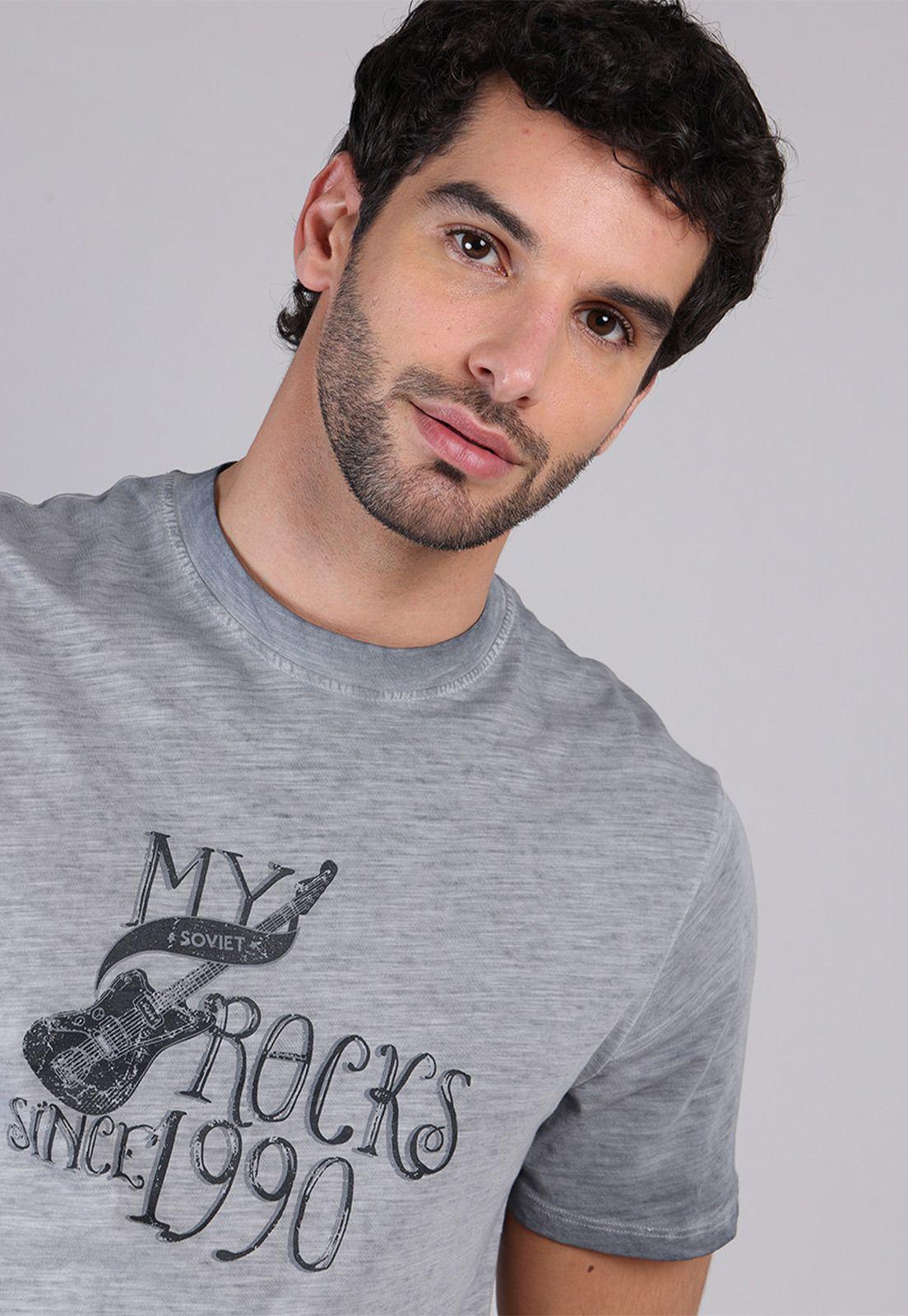 Polera Estampada Cuello Redondo Soviet SCVK047GO-2
