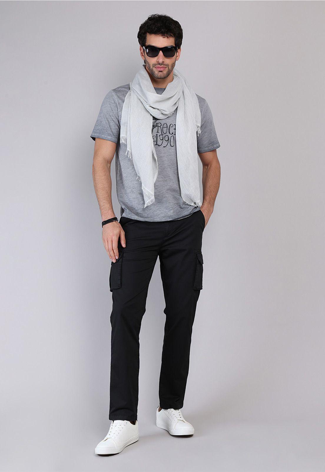 Polera Estampada Cuello Redondo Soviet SCVK047GO-3