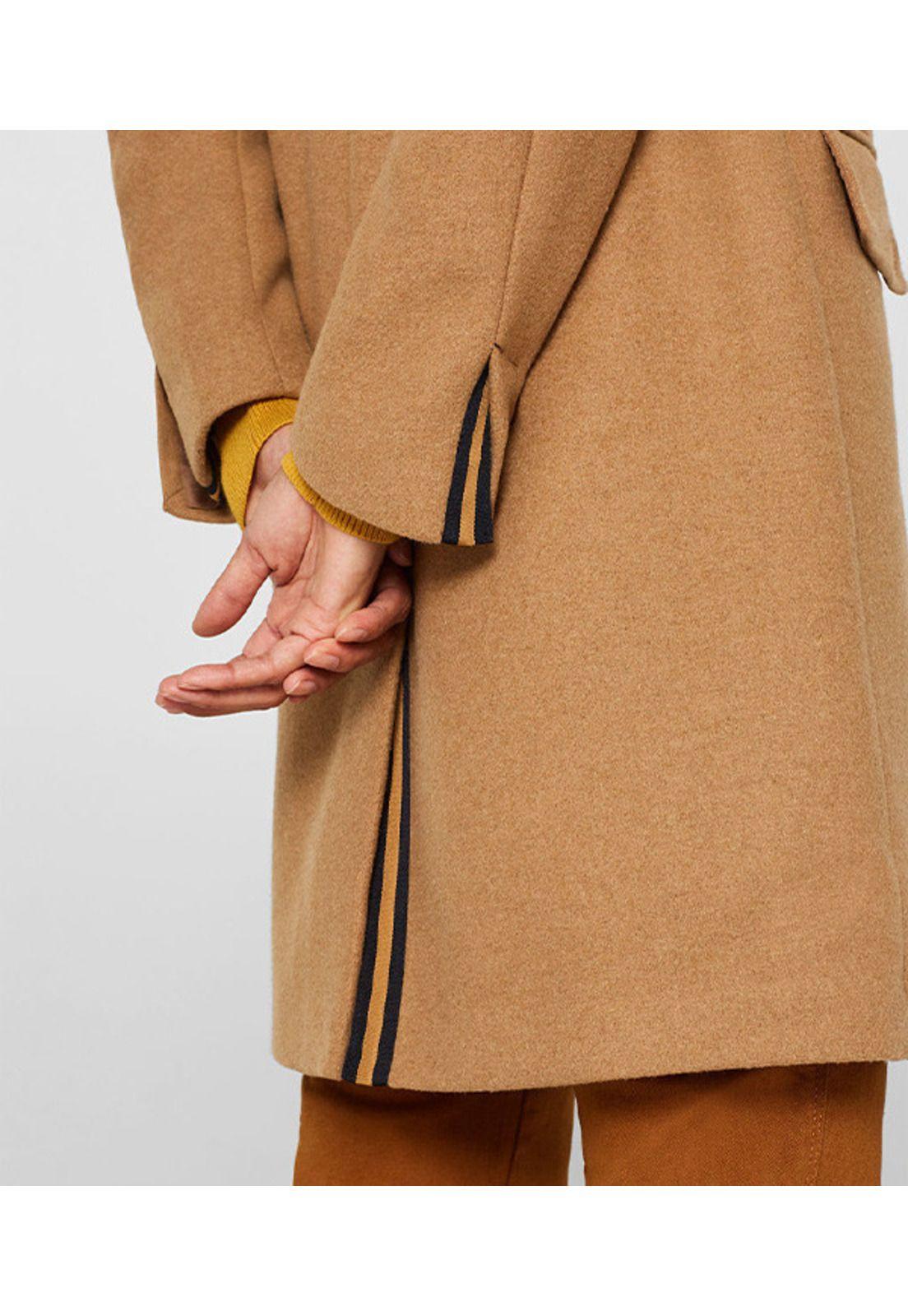 Con lana: abrigo entallado tipo blazer-1