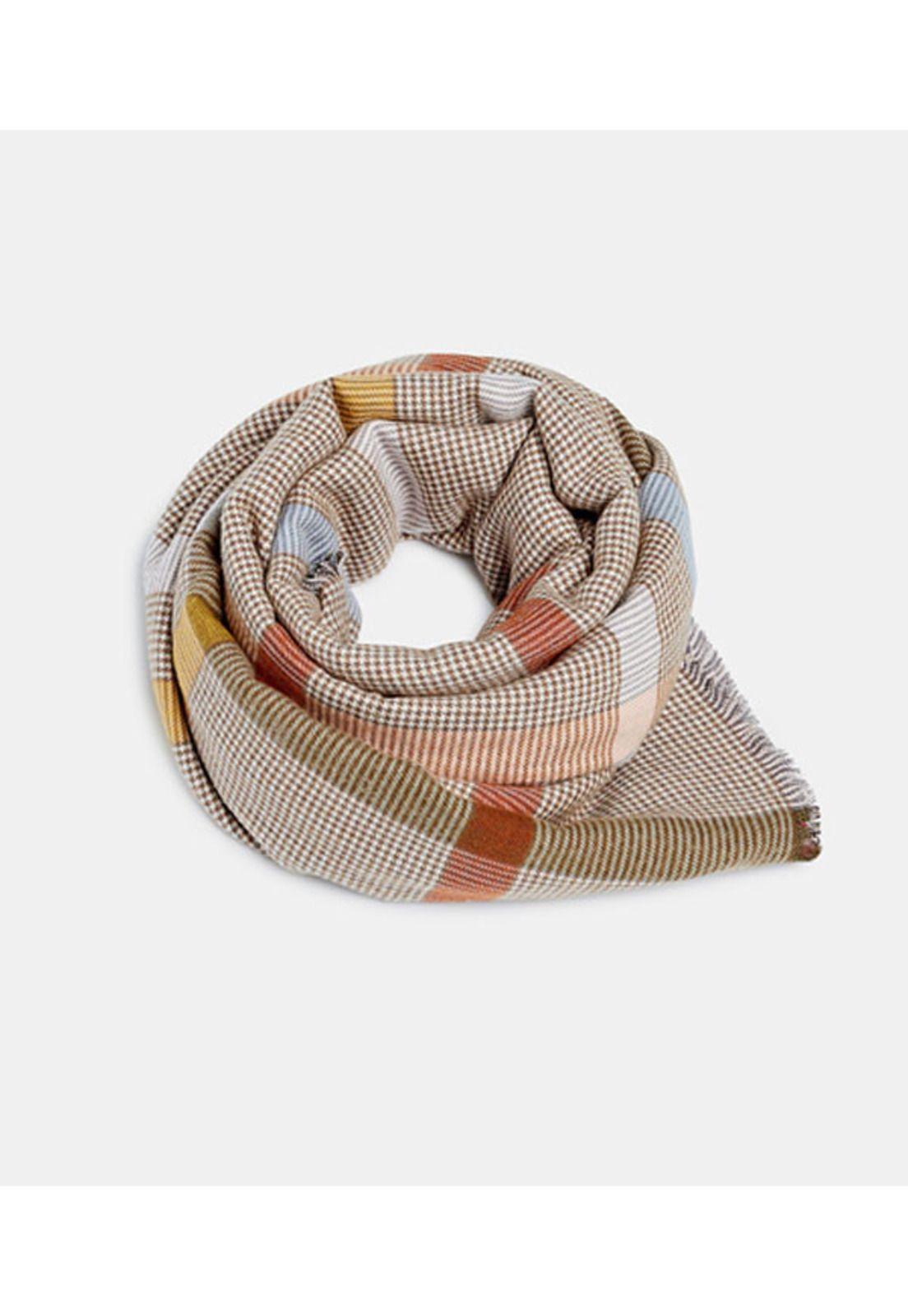 Fular con LENZING™ ECOVERO™-2