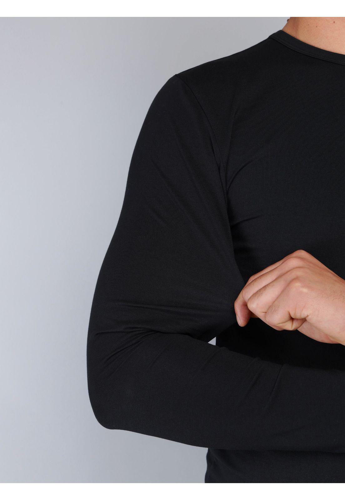Camiseta Primera Capa Regular Fit Negro Arrow CT2310NE-3