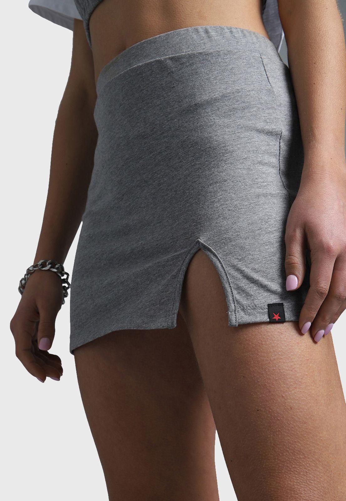 Falda Lisa Mujer Soviet SFA1630GR-0