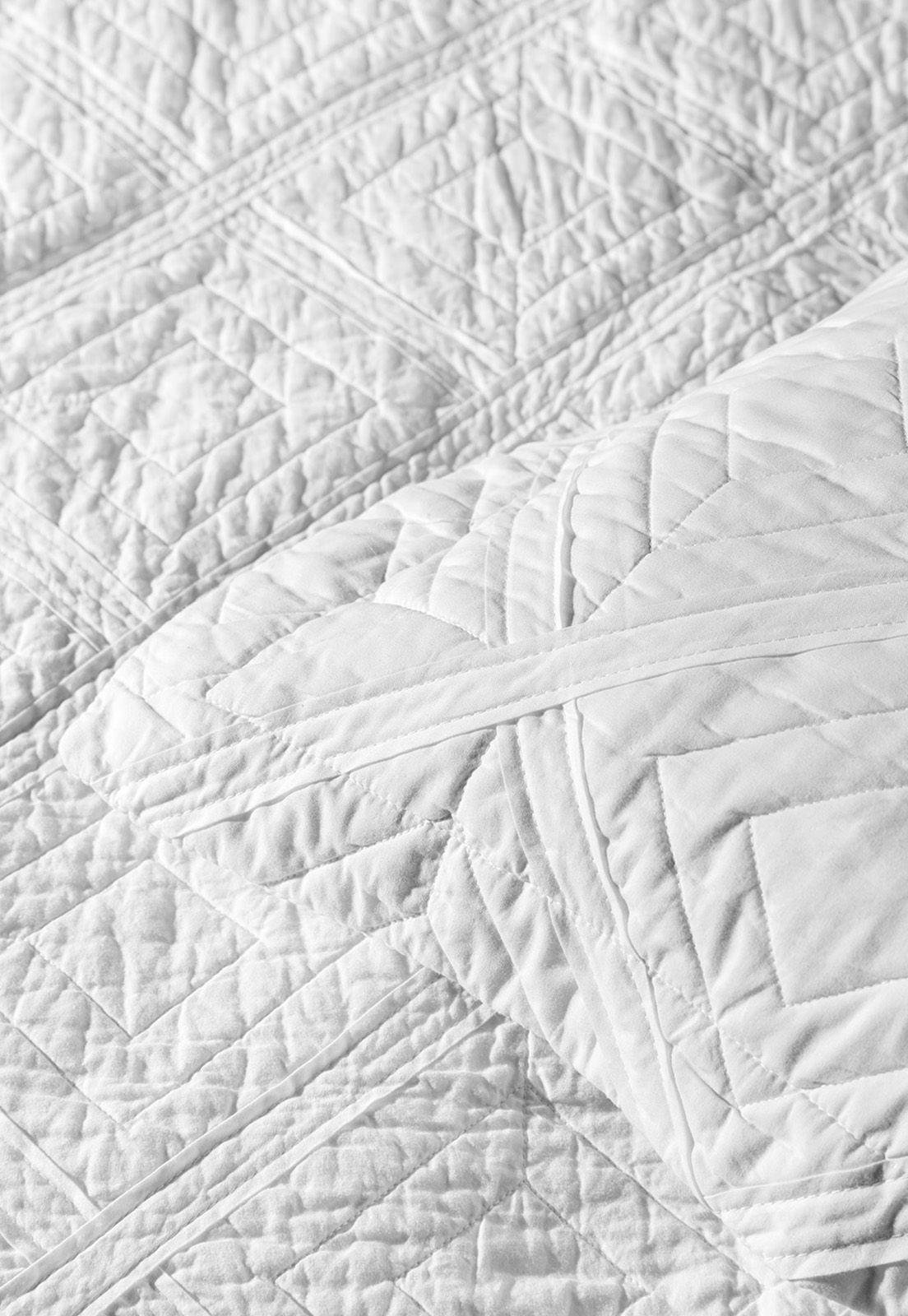 Cubrecama Quilt 1,5 Plazas Esprit-1