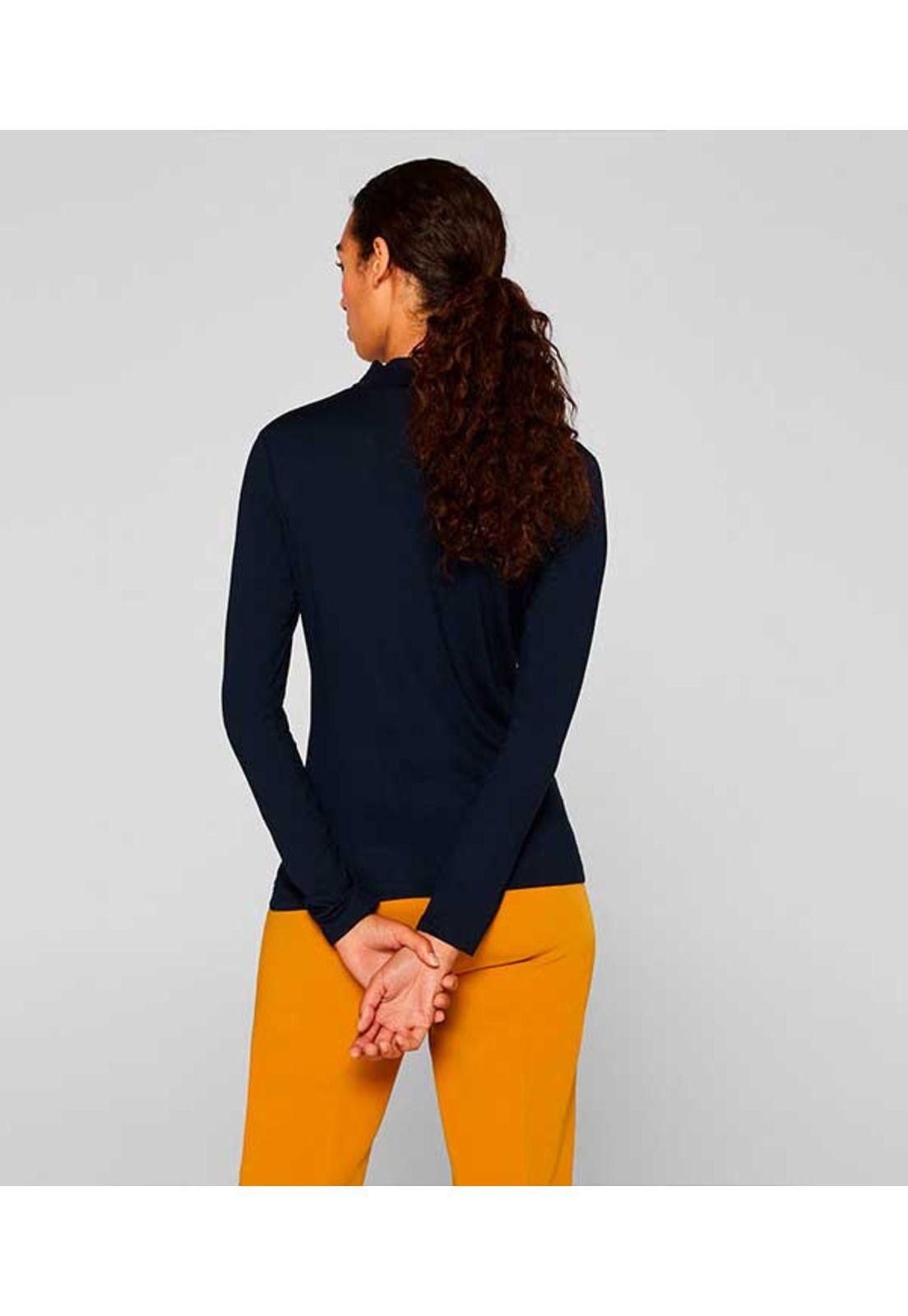 Polera con cuello alto-6