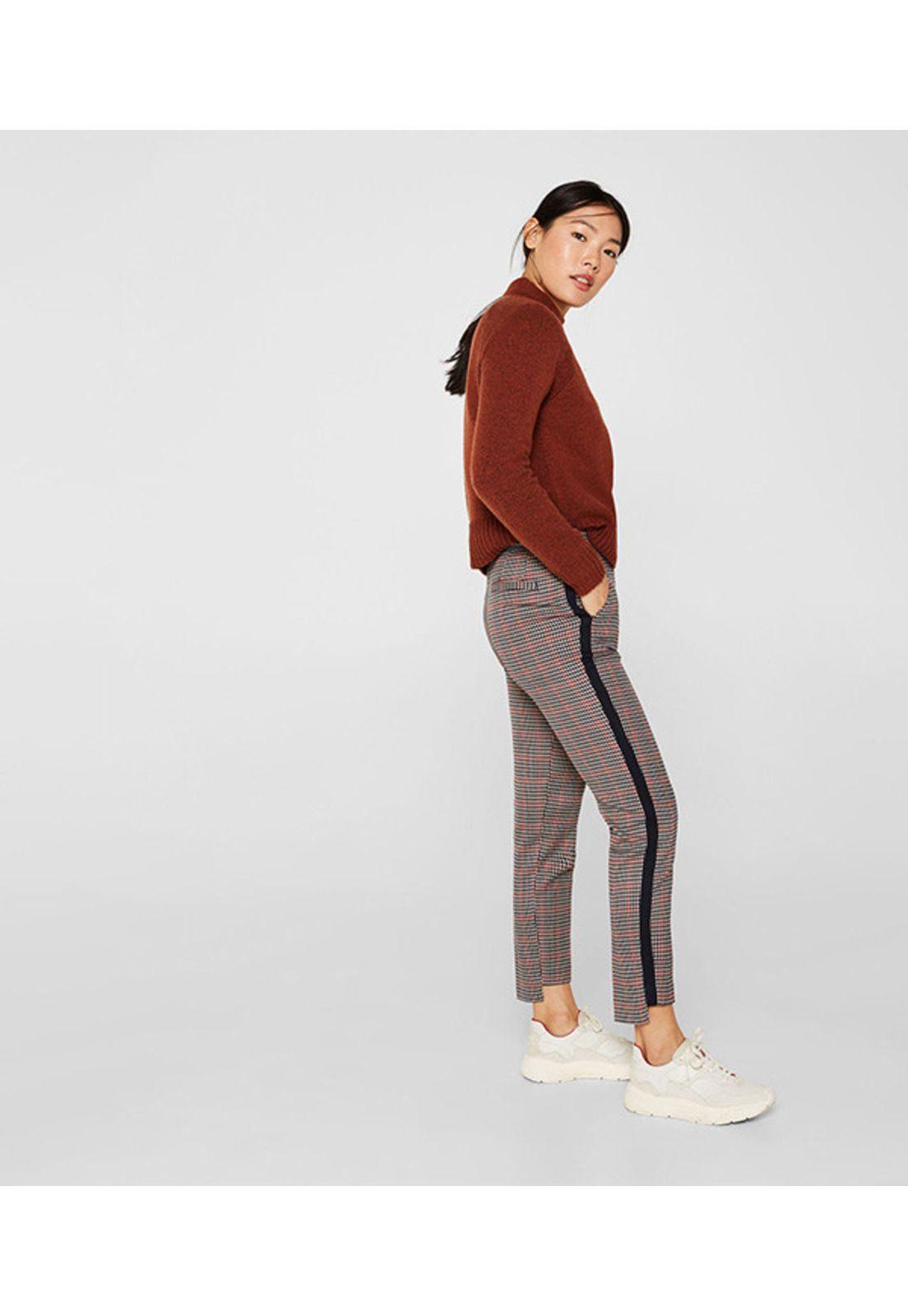 Pantalón con bajo irregular-0