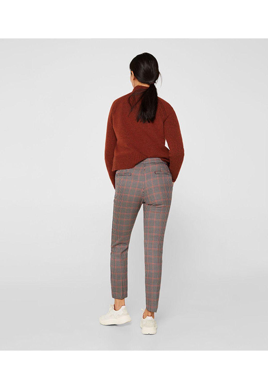 Pantalón con bajo irregular-2