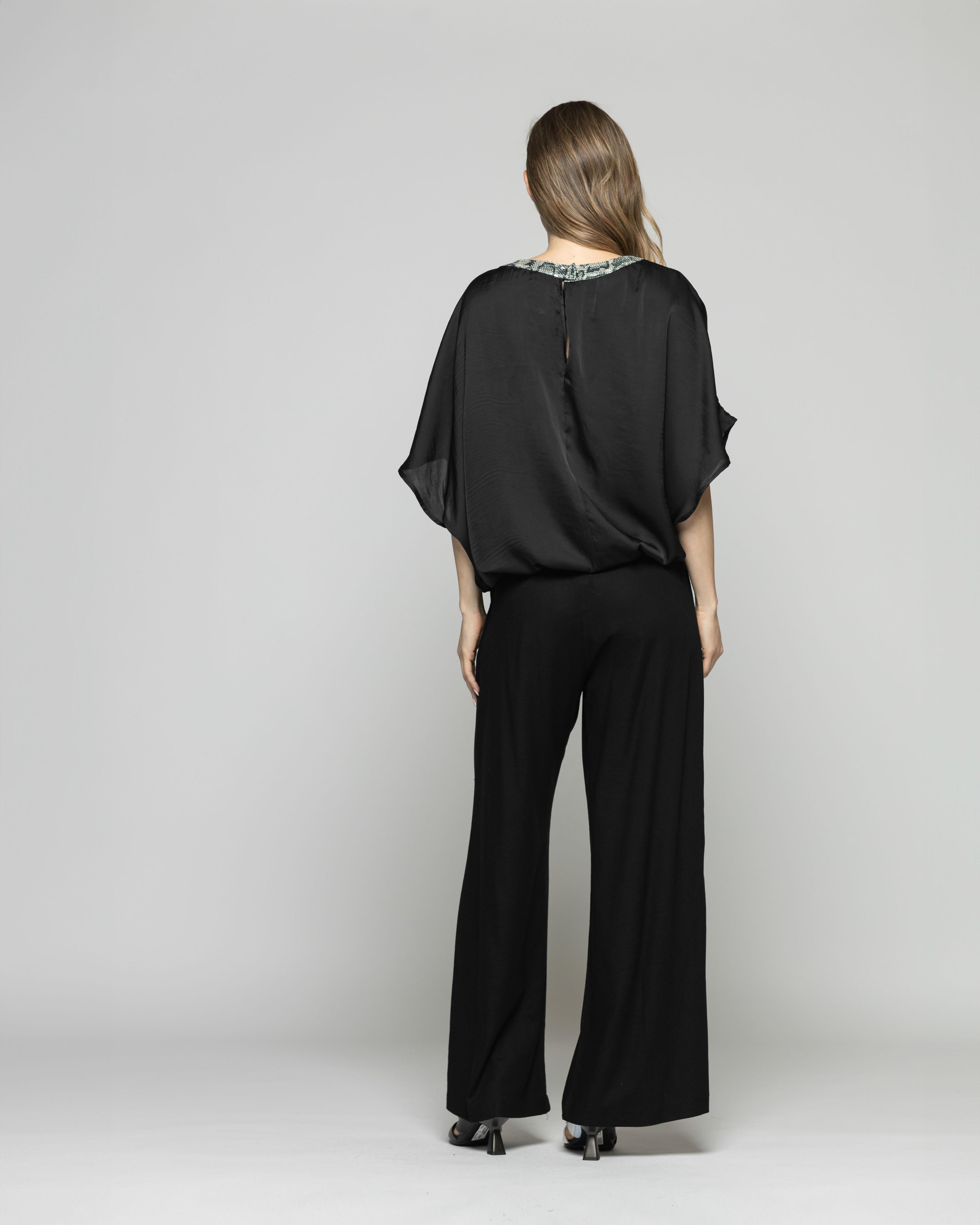 Blusa Mujer Girasol Satinada Detalle Lentejuelas Negra Ludovica-7