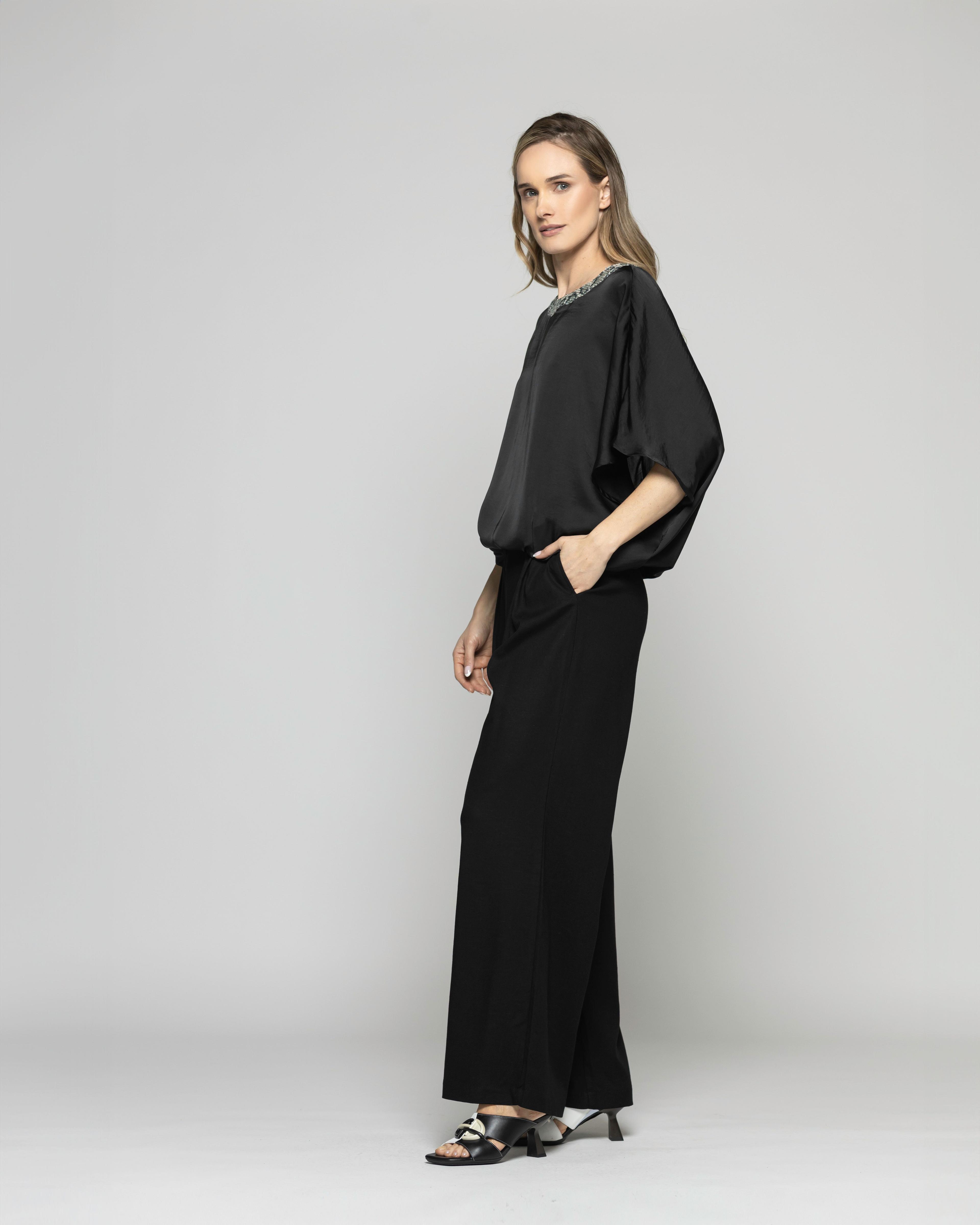 Blusa Mujer Girasol Satinada Detalle Lentejuelas Negra Ludovica-2