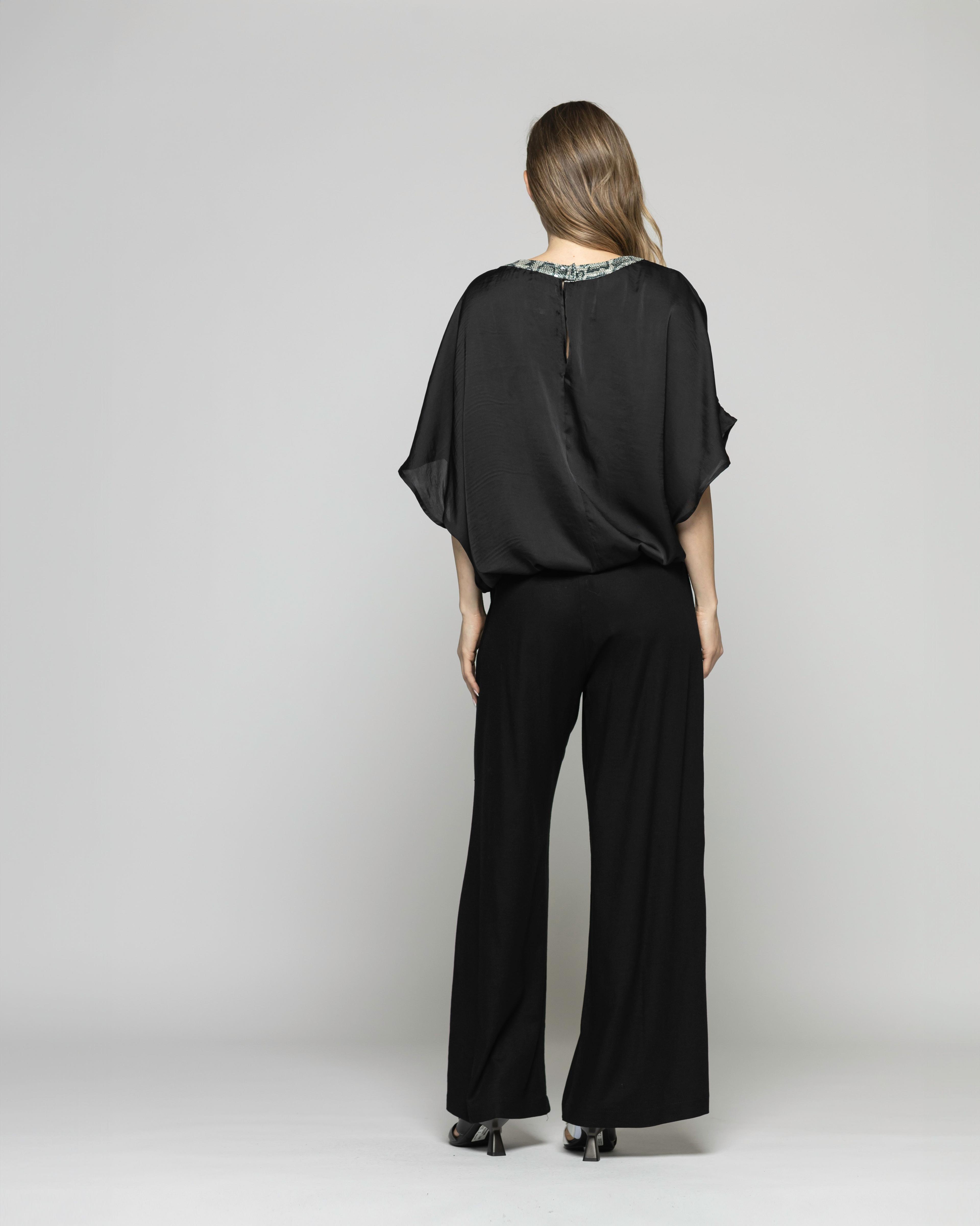 Blusa Mujer Girasol Satinada Detalle Lentejuelas Negra Ludovica-6