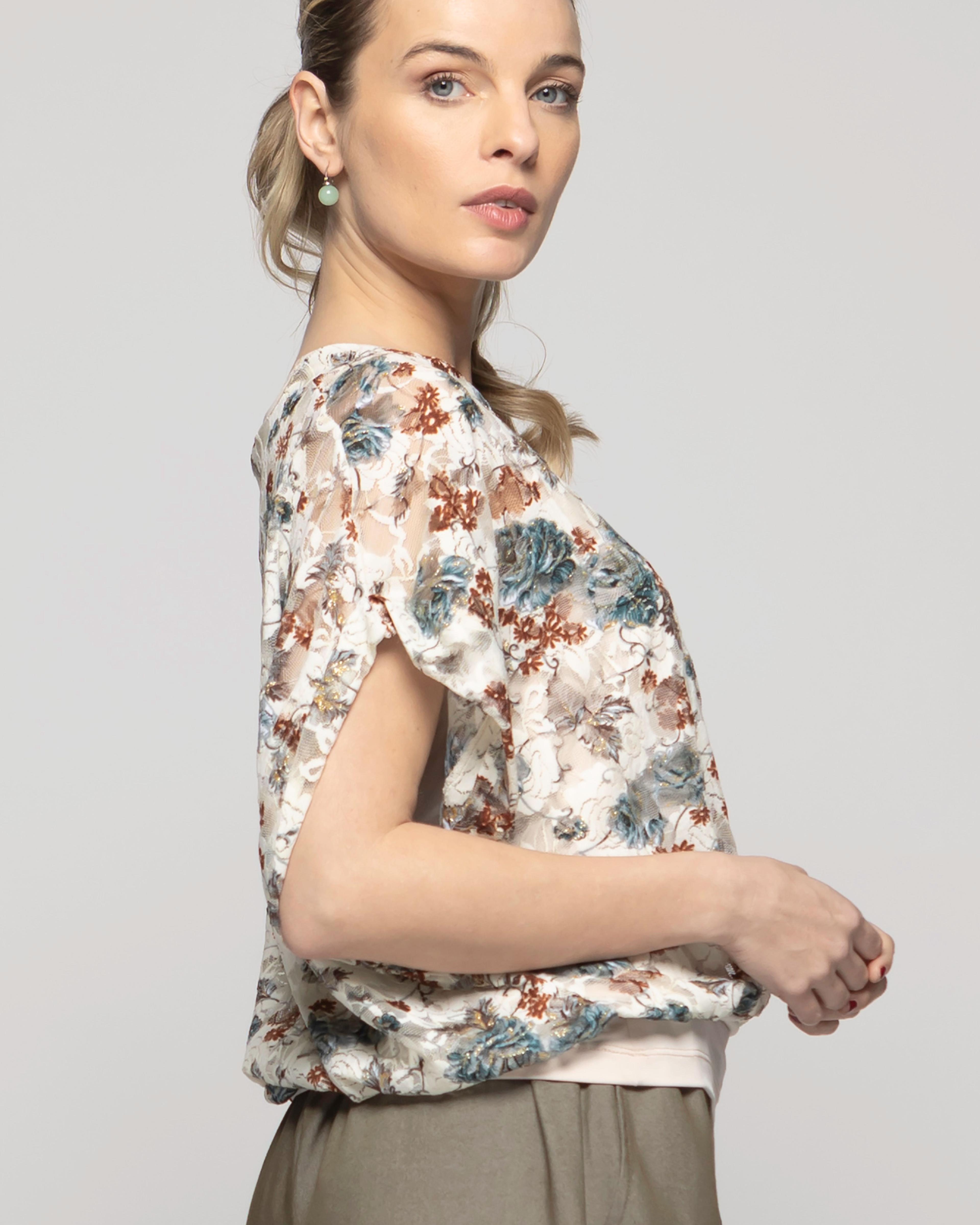 Polera Nigella Manga Caída Encaje Floral Blanco Crema Ludovica-3