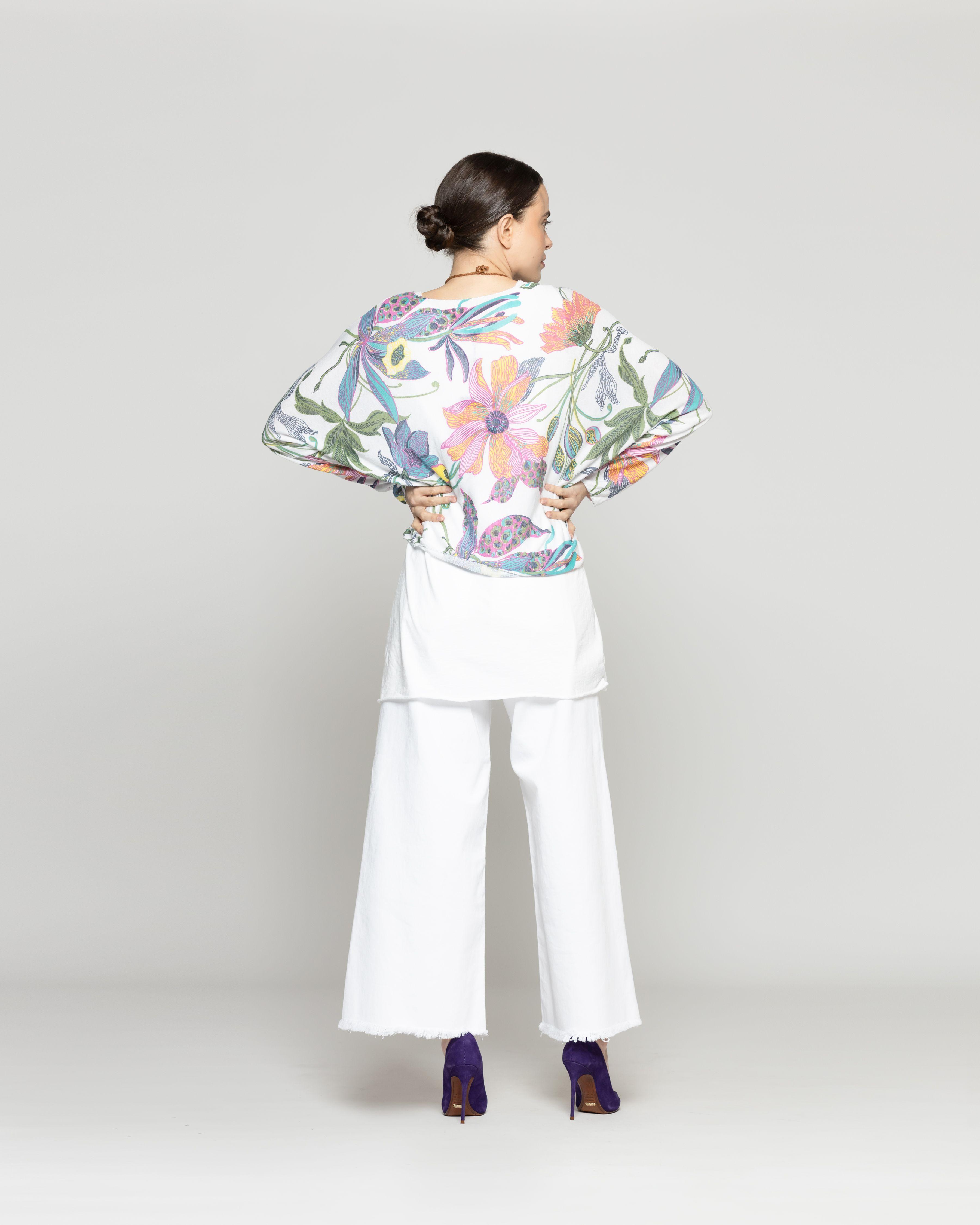 Polera Mujer Oriana Estampado Botánico Tropical Blanca Lineatre-3